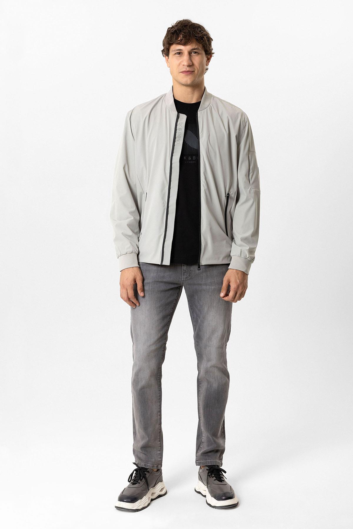 BOMBER JACKET