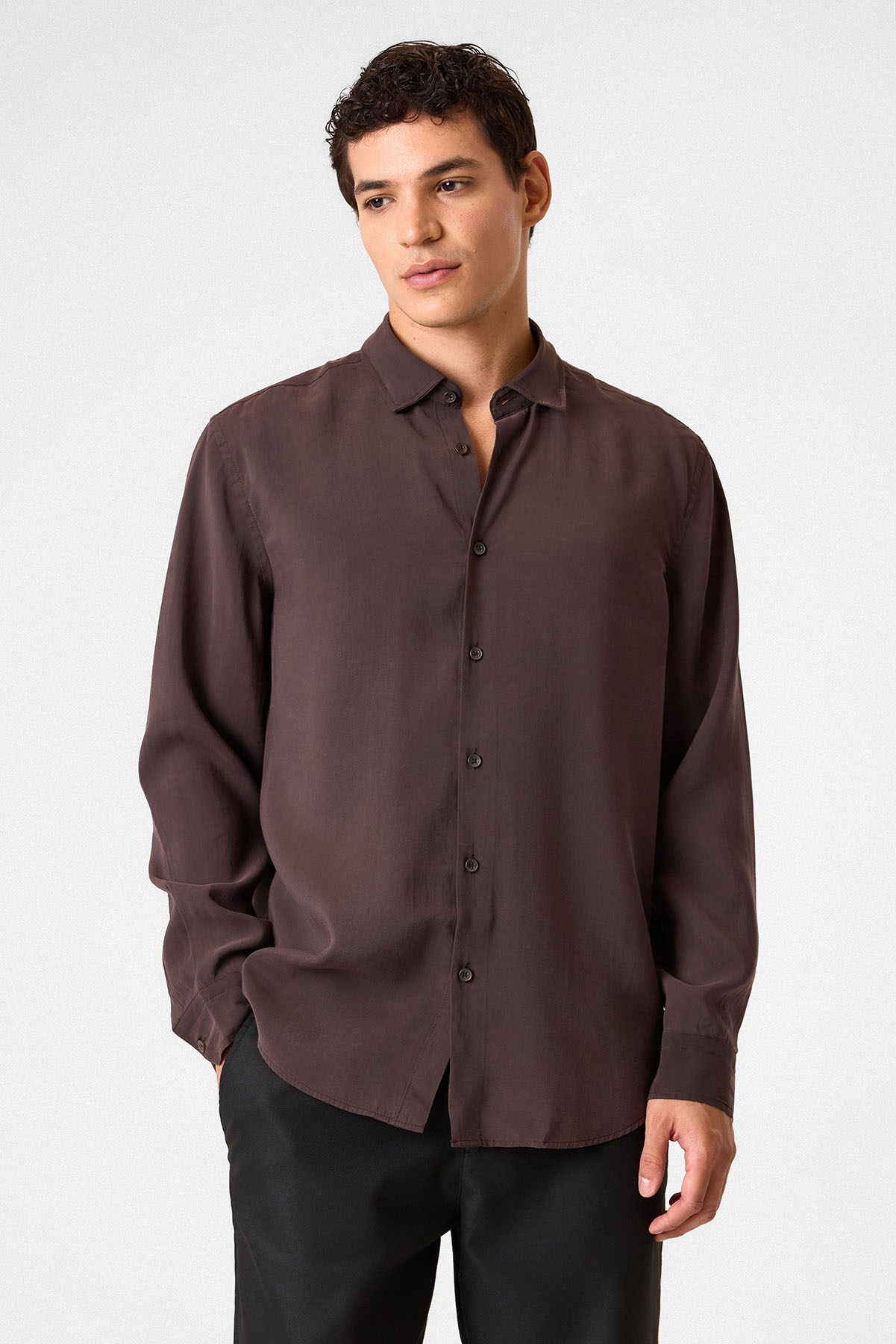 Comfort Fit Kahverengi Uzun Kollu Gömlek