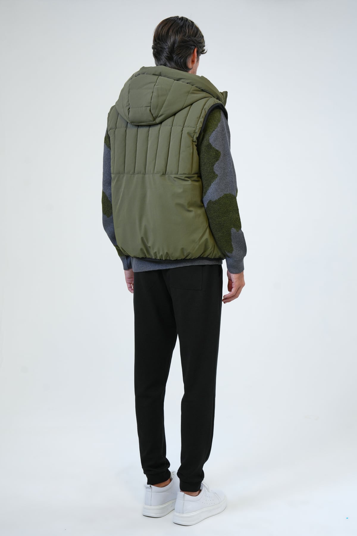 KAPÜŞONLU SU İTİCİ TERMOSTATİK ÖLÇÜM YAPABİLEN PUFFER YELEK