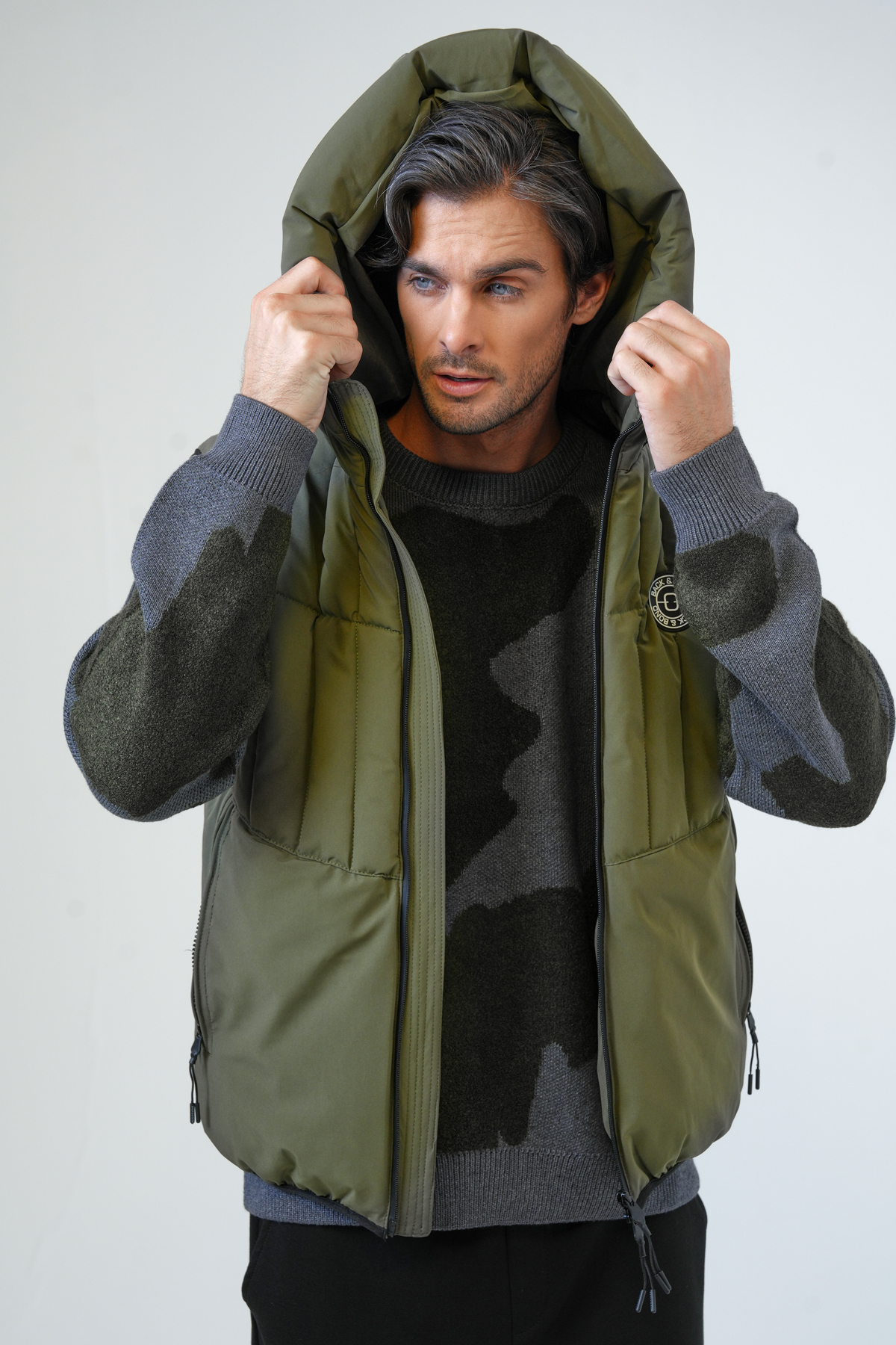 KAPÜŞONLU SU İTİCİ TERMOSTATİK ÖLÇÜM YAPABİLEN PUFFER YELEK