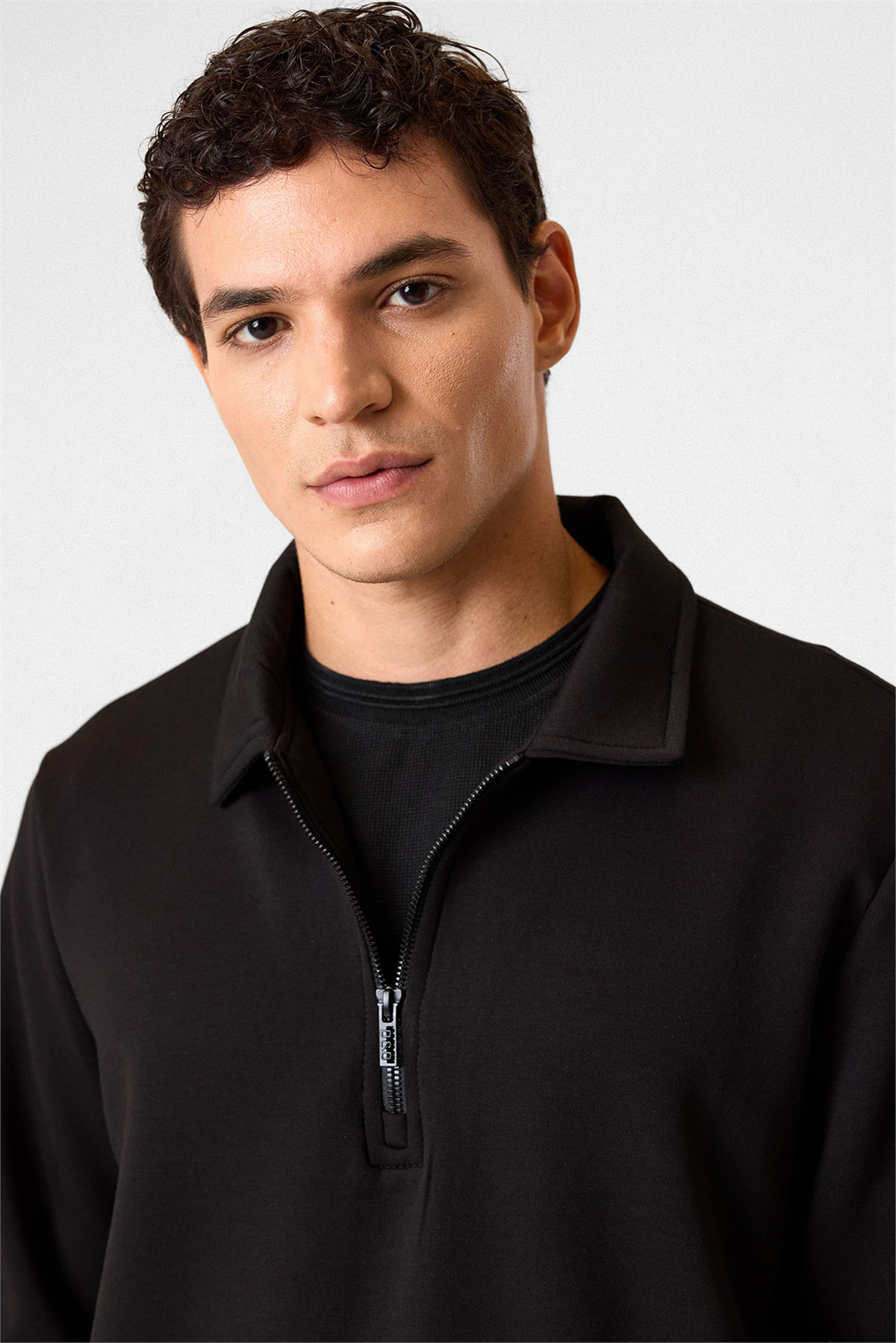 POLO YAKA YARIM FGERMUARLI SWEAT