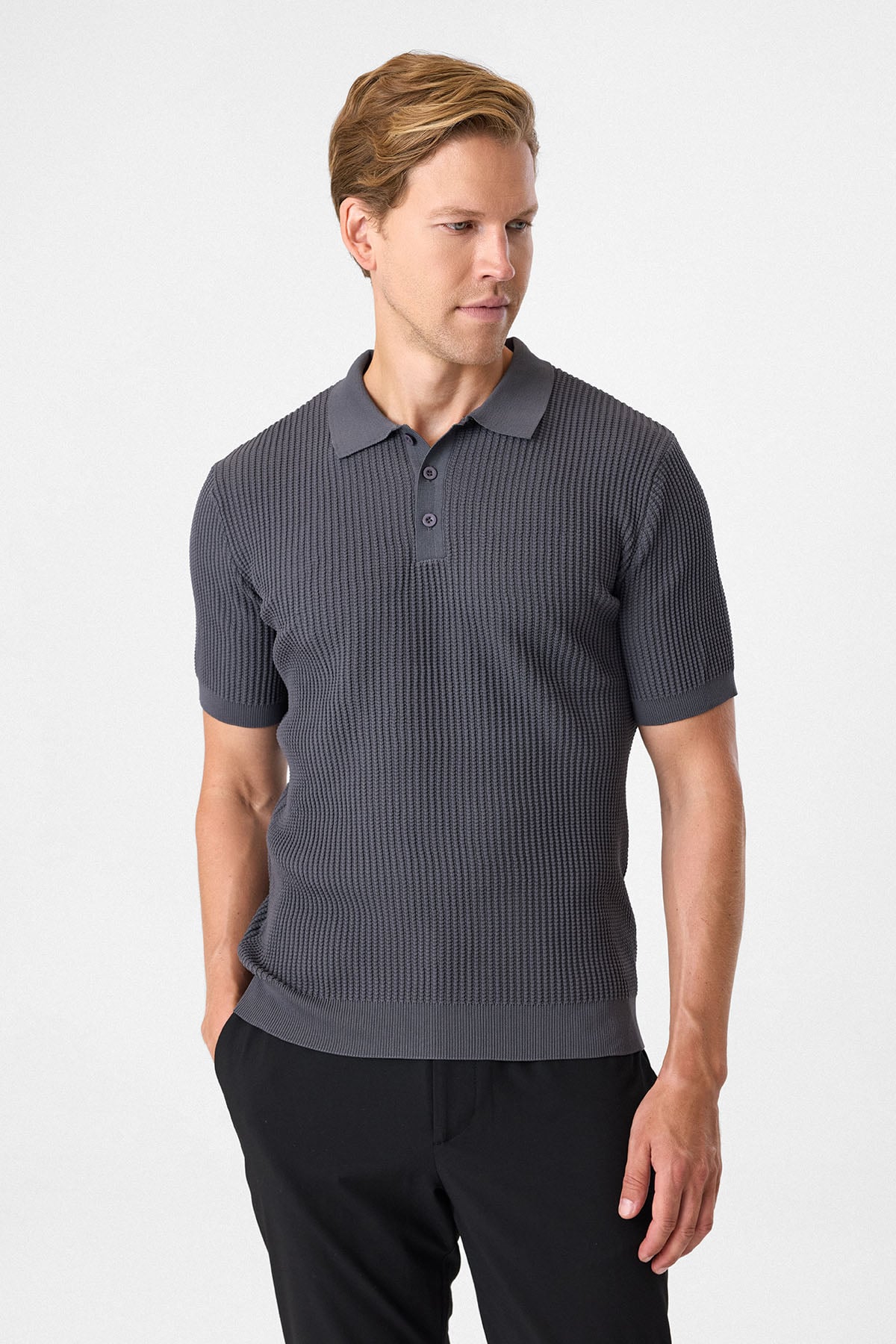 Regular Fit Antrasit Düğmesiz Polo Yaka Triko Tişört