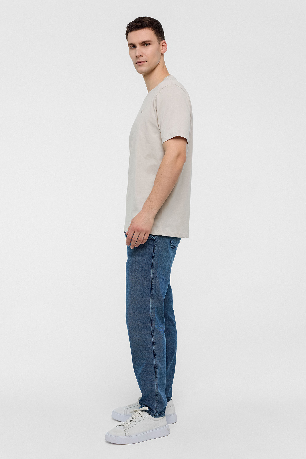 REGULAR FIT BİSİKLET YAKA BASİC TSHIRT