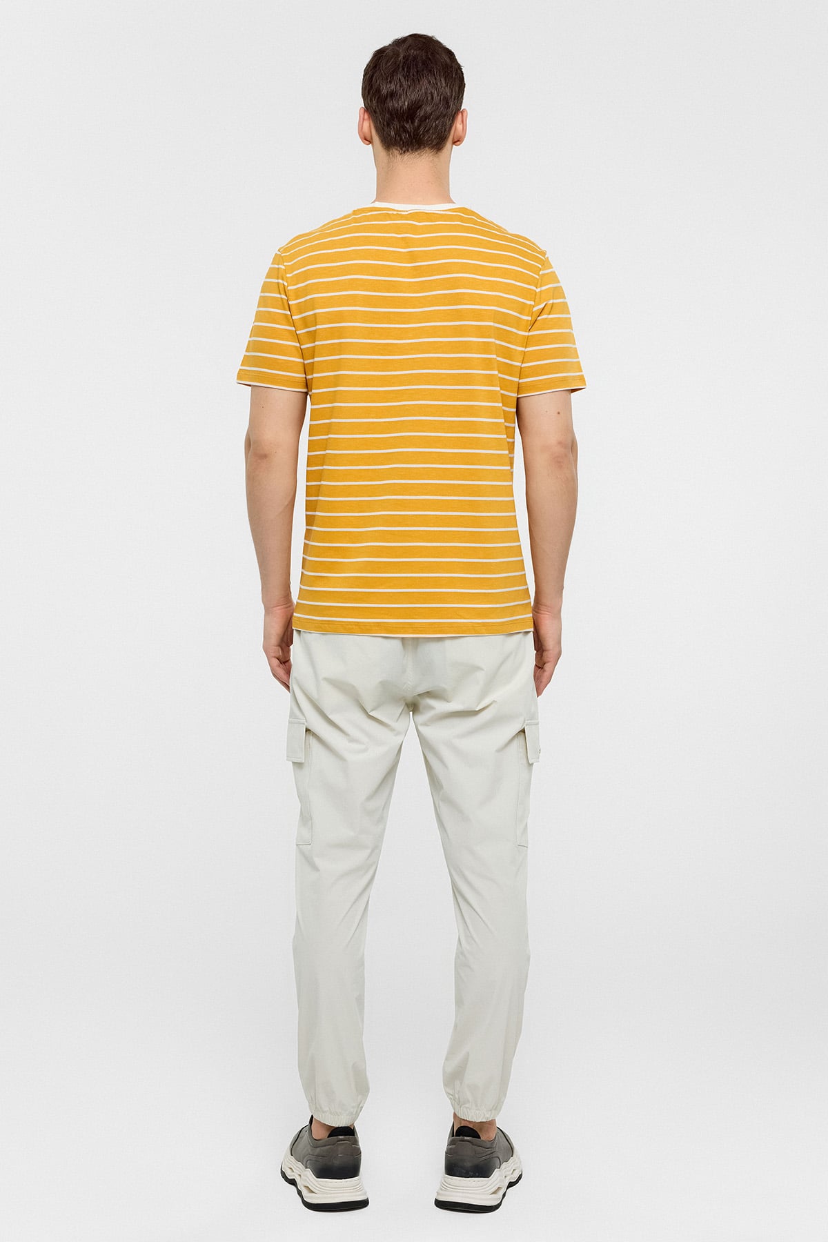 REGULAR FIT BİSİKLET YAKA ÇİZGİLİ ÖRME T-SHIRT