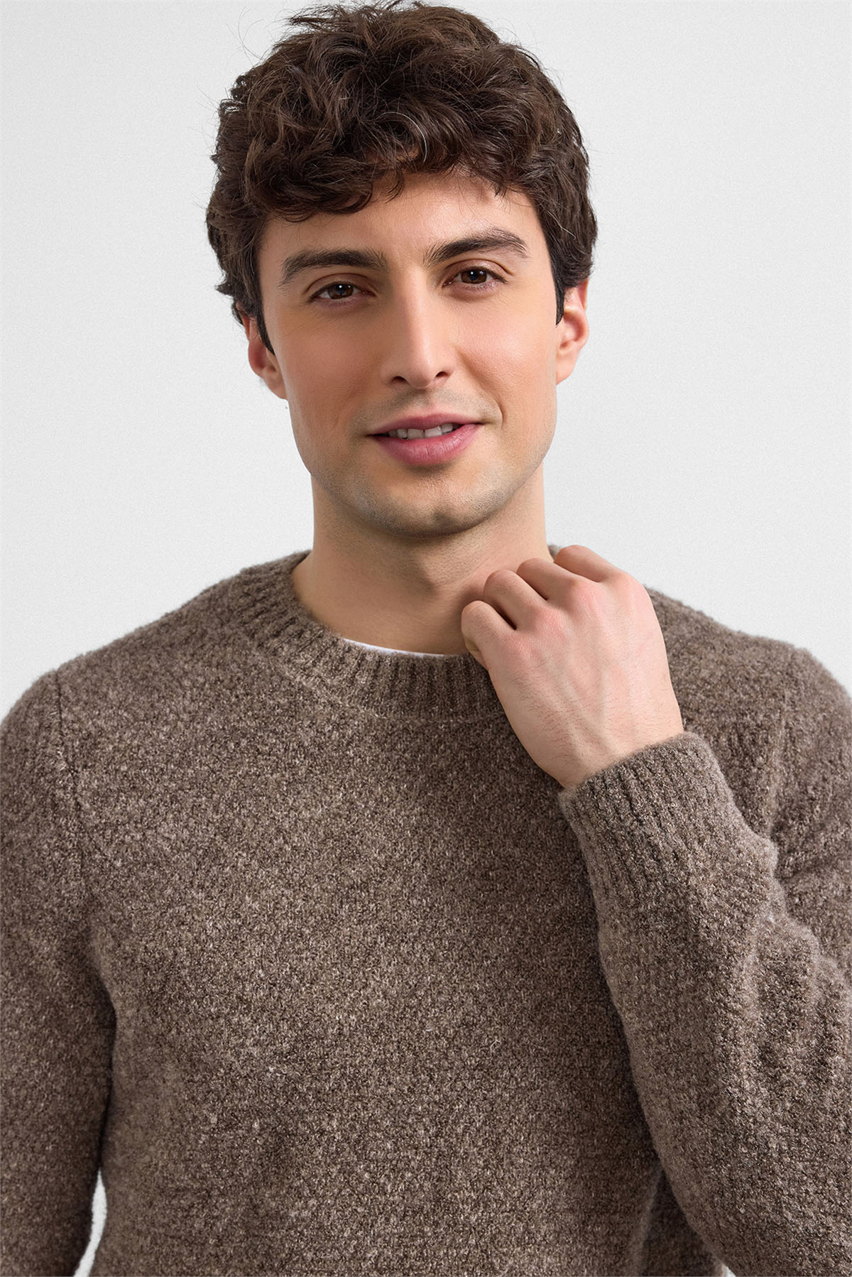REGULAR FIT BİSİKLET YAKA TRIKO KAZAK