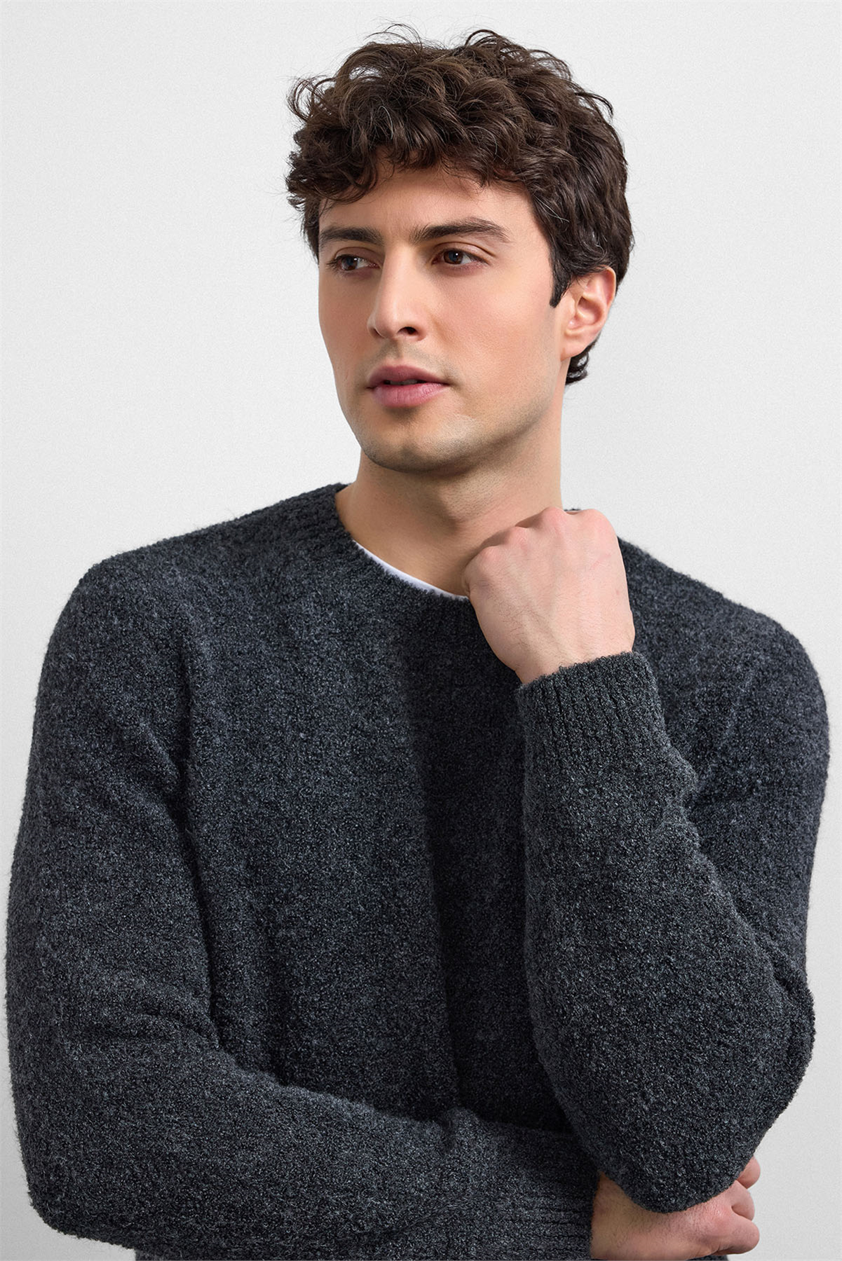 REGULAR FIT BİSİKLET YAKA TRIKO KAZAK
