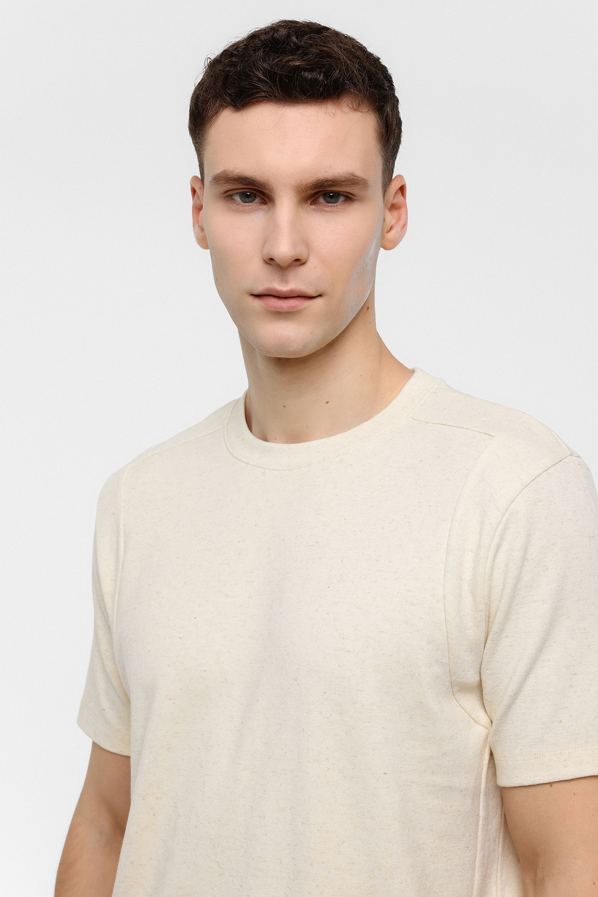 REGULAR FIT BİSİKLET YAKA TSHIRT