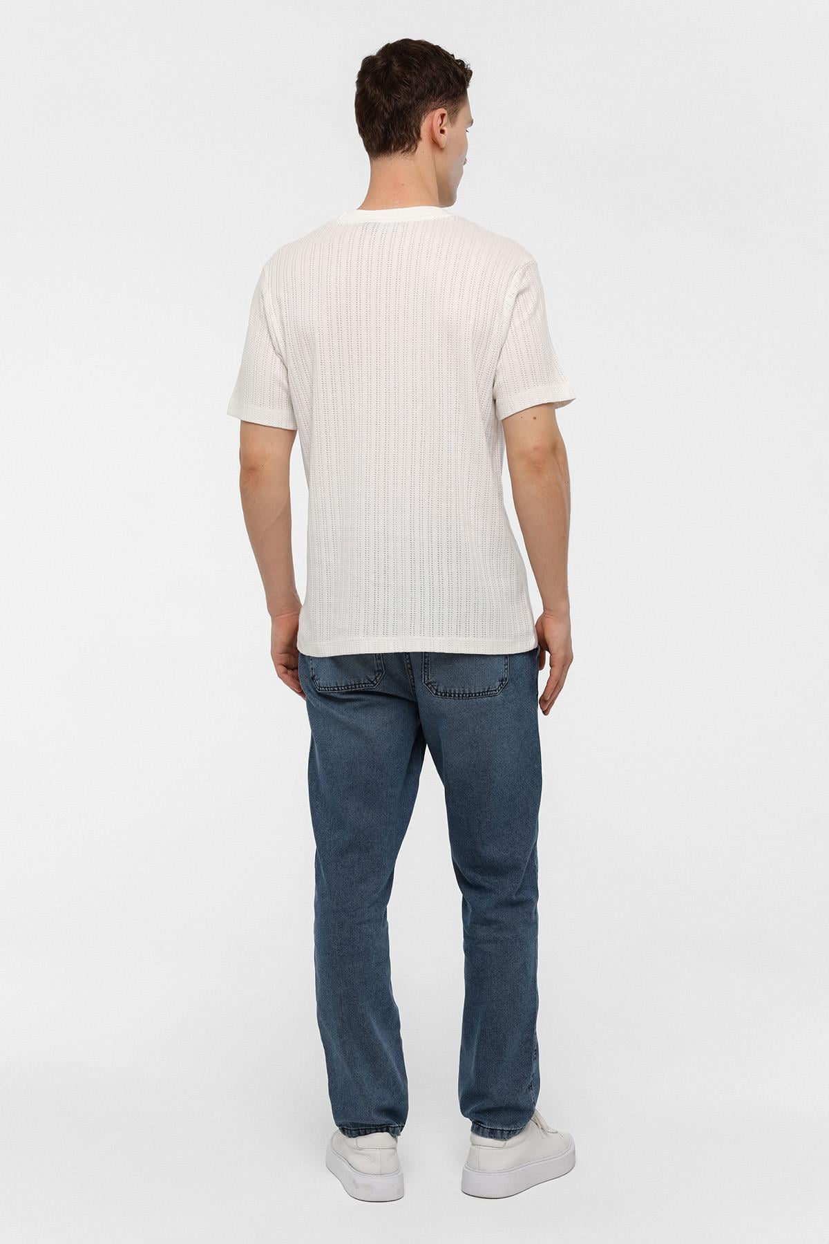 REGULAR FIT BİSİKLET YAKA TSHIRT