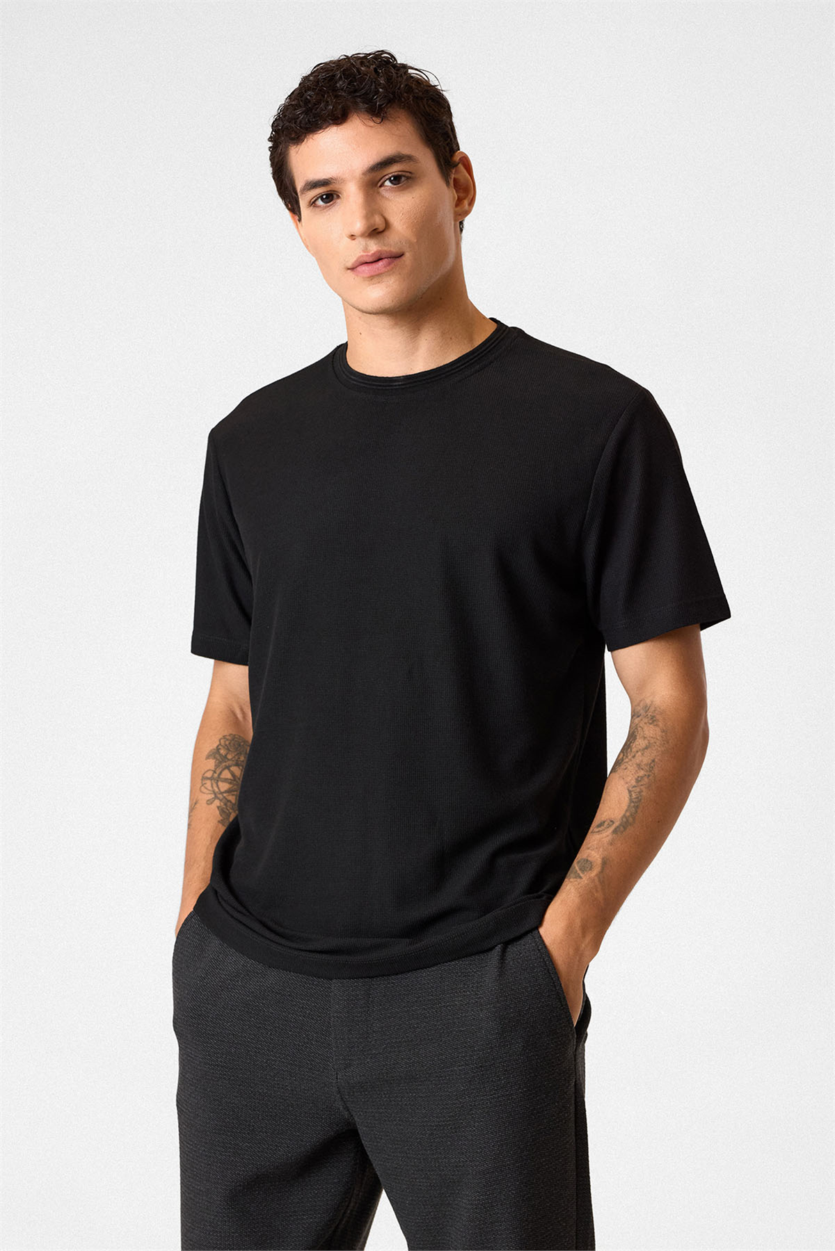 REGULAR FIT BISIKLET YAKA TSHIRT