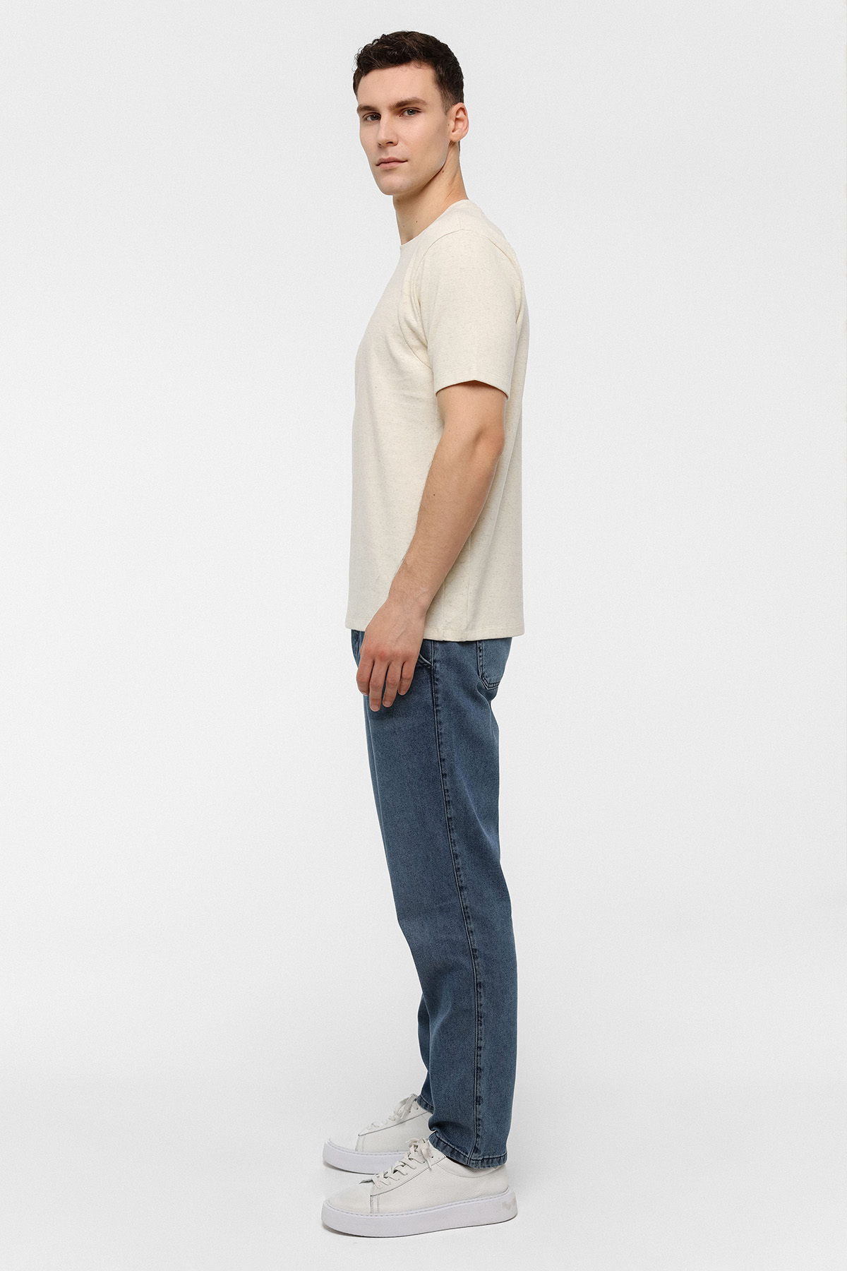 REGULAR FIT BİSİKLET YAKA TSHIRT
