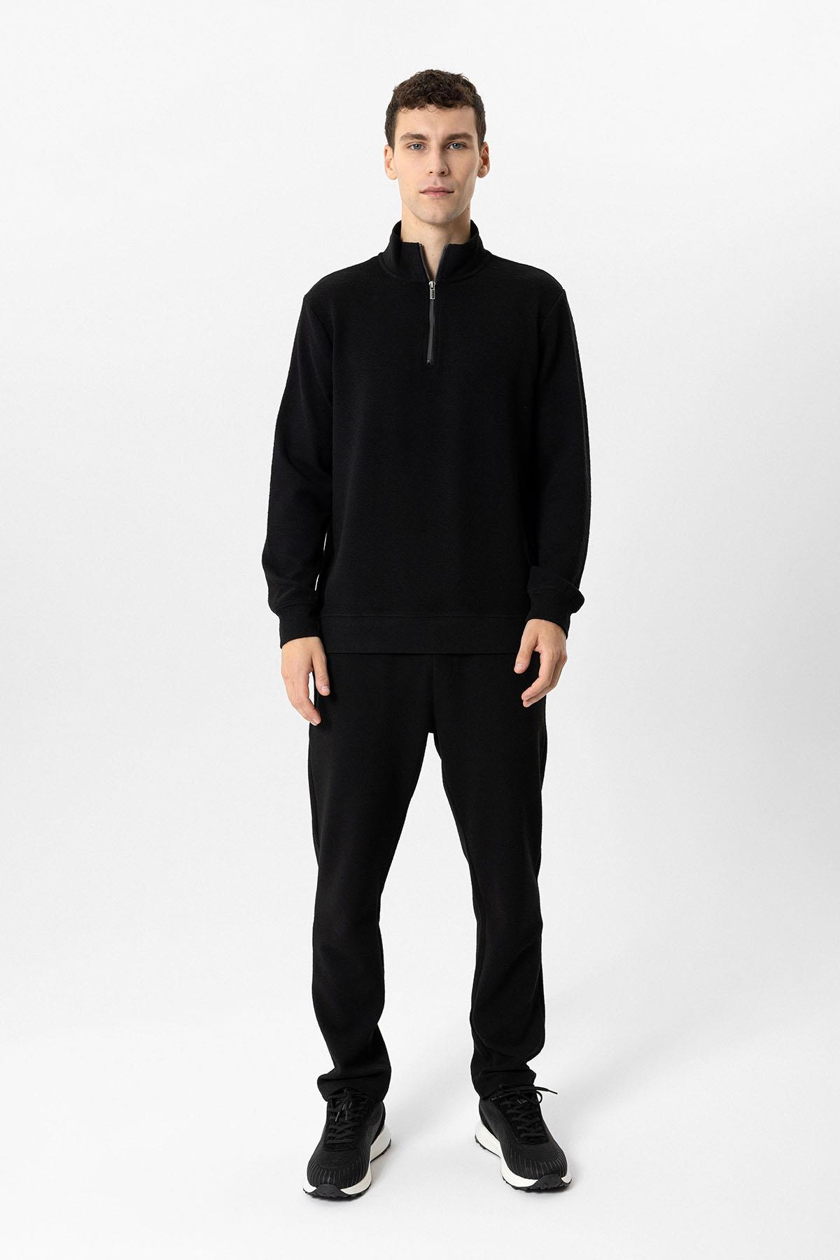 REGULAR FIT DİK YAKA YARIM FERMUARLI SWEAT
