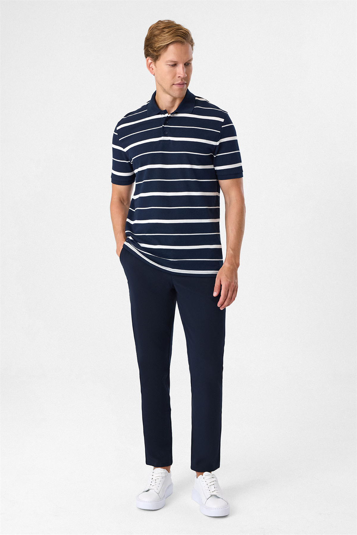 REGULAR FIT DÜĞMELİ POLO YAKA TSHIRT