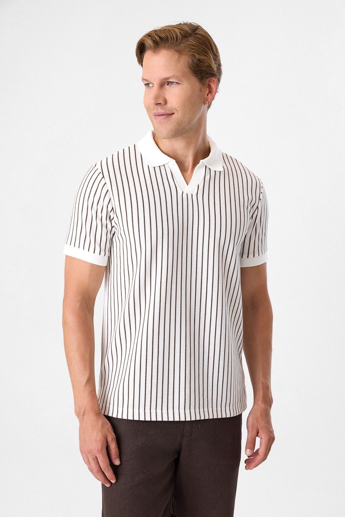 REGULAR FIT DÜĞMESİZ POLO YAKA TSHIRT