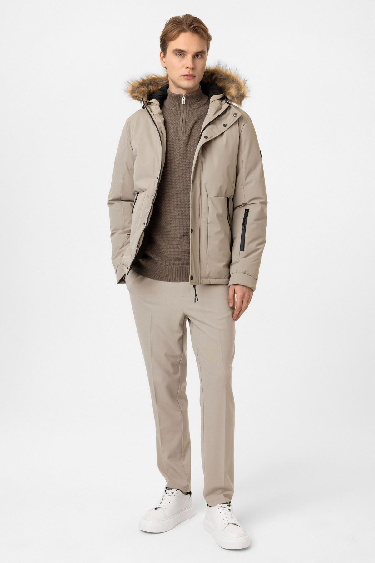 Regular Fit Puffer Kapüşon Kürklü Mont