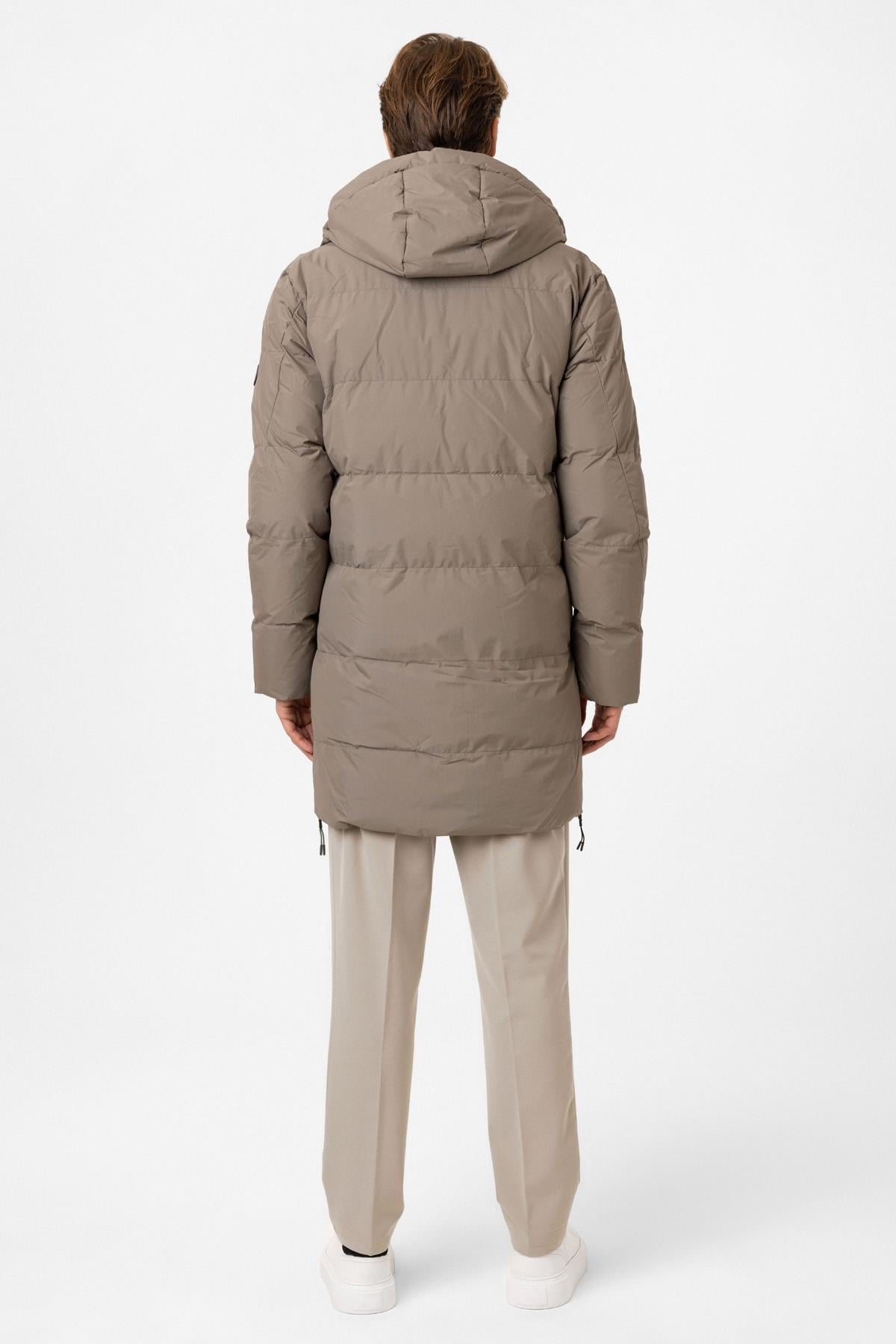 Regular Fit Puffer Yaka İçi Kürk Detaylı Kapüşon Mont