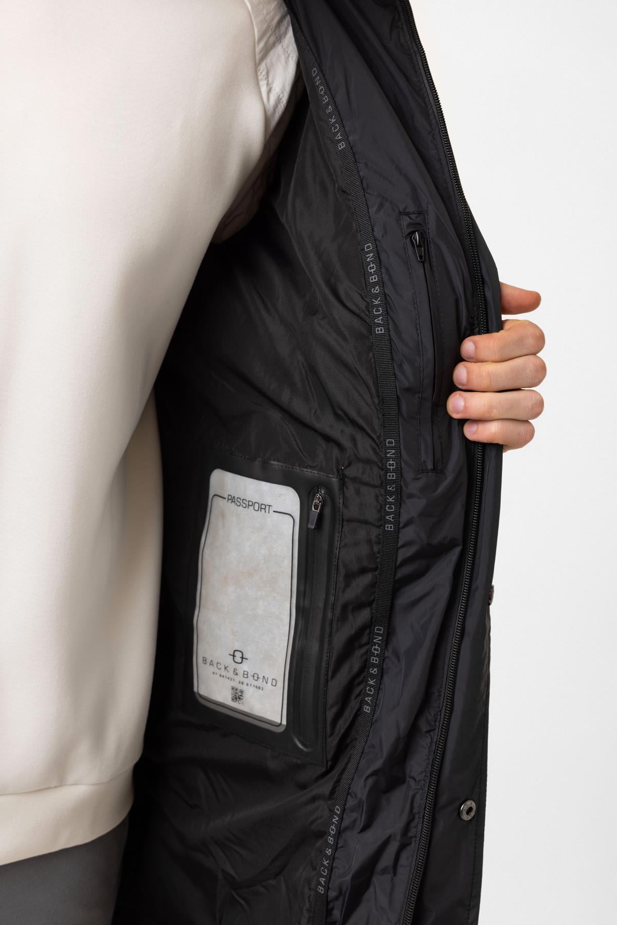 Regular Fit Puffer Yaka İçi Kürk Detaylı Kapüşon Mont