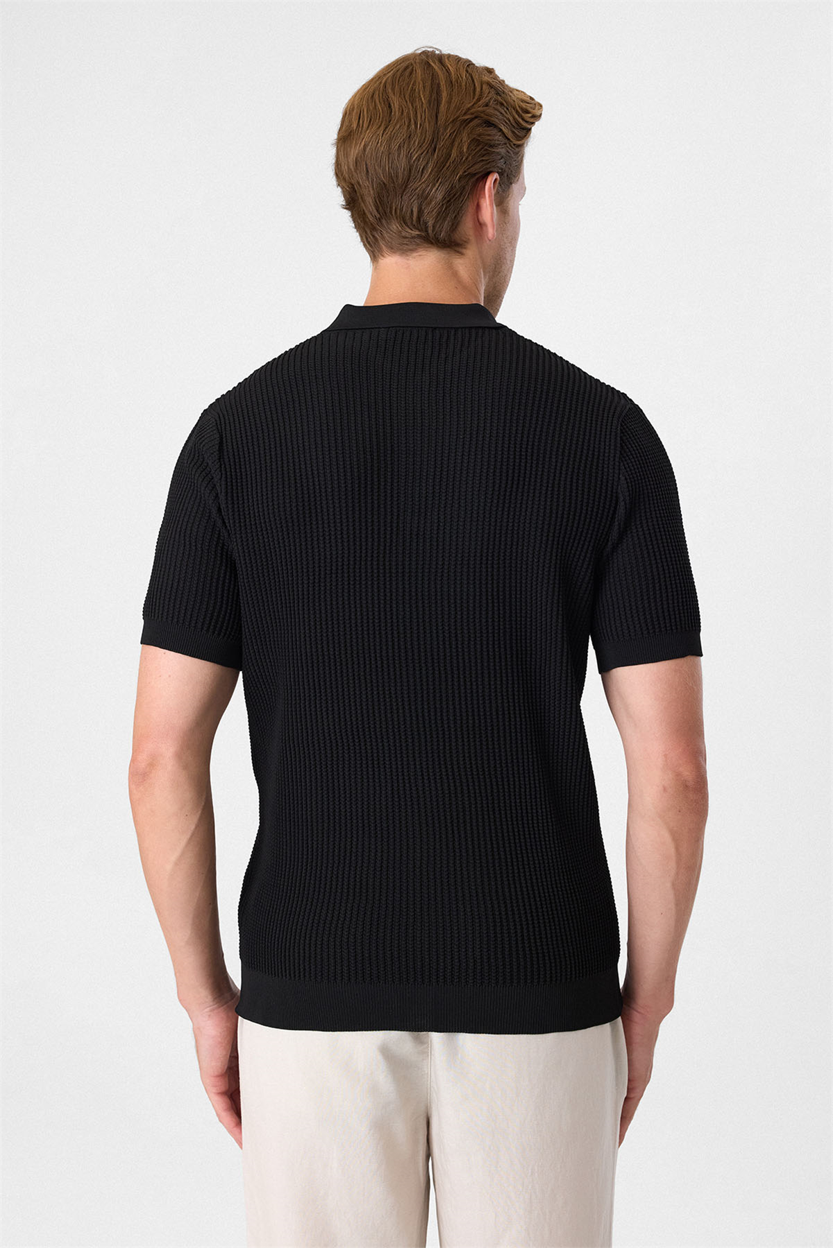 Regular Fit Siyah Düğmesiz Polo Yaka Triko Tişört