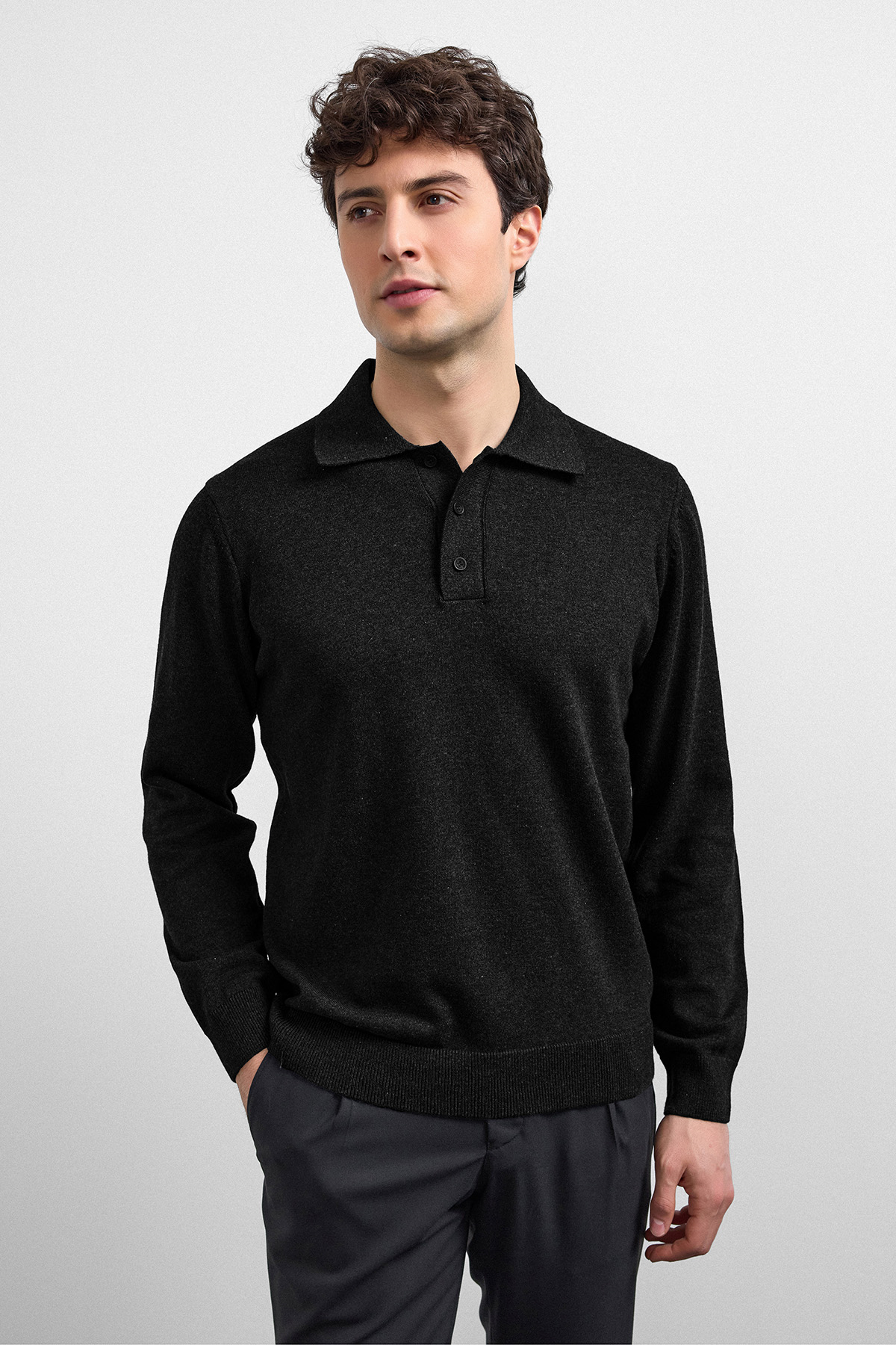Siyah Relaxed Fit Polo Yaka Triko Kazak