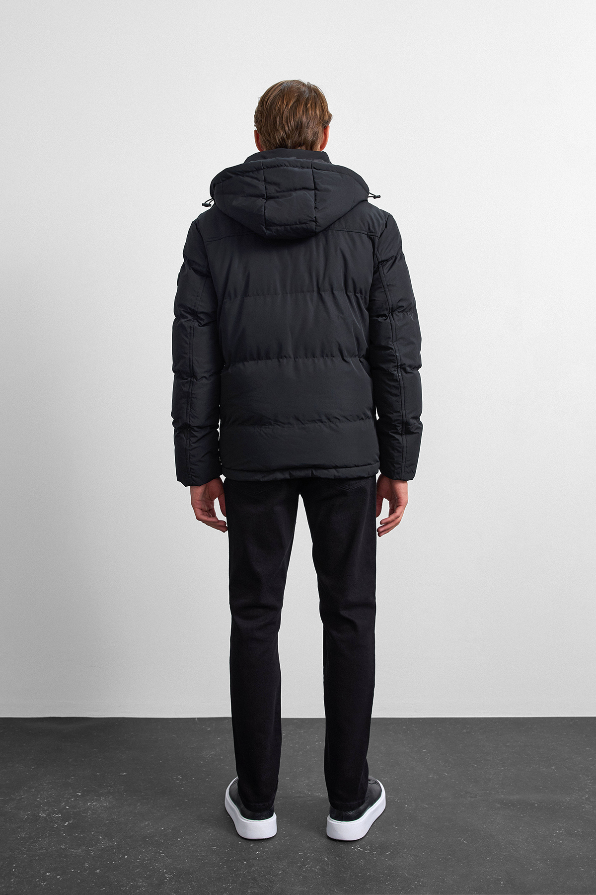 Siyah Relaxed Fit Puffer Mont