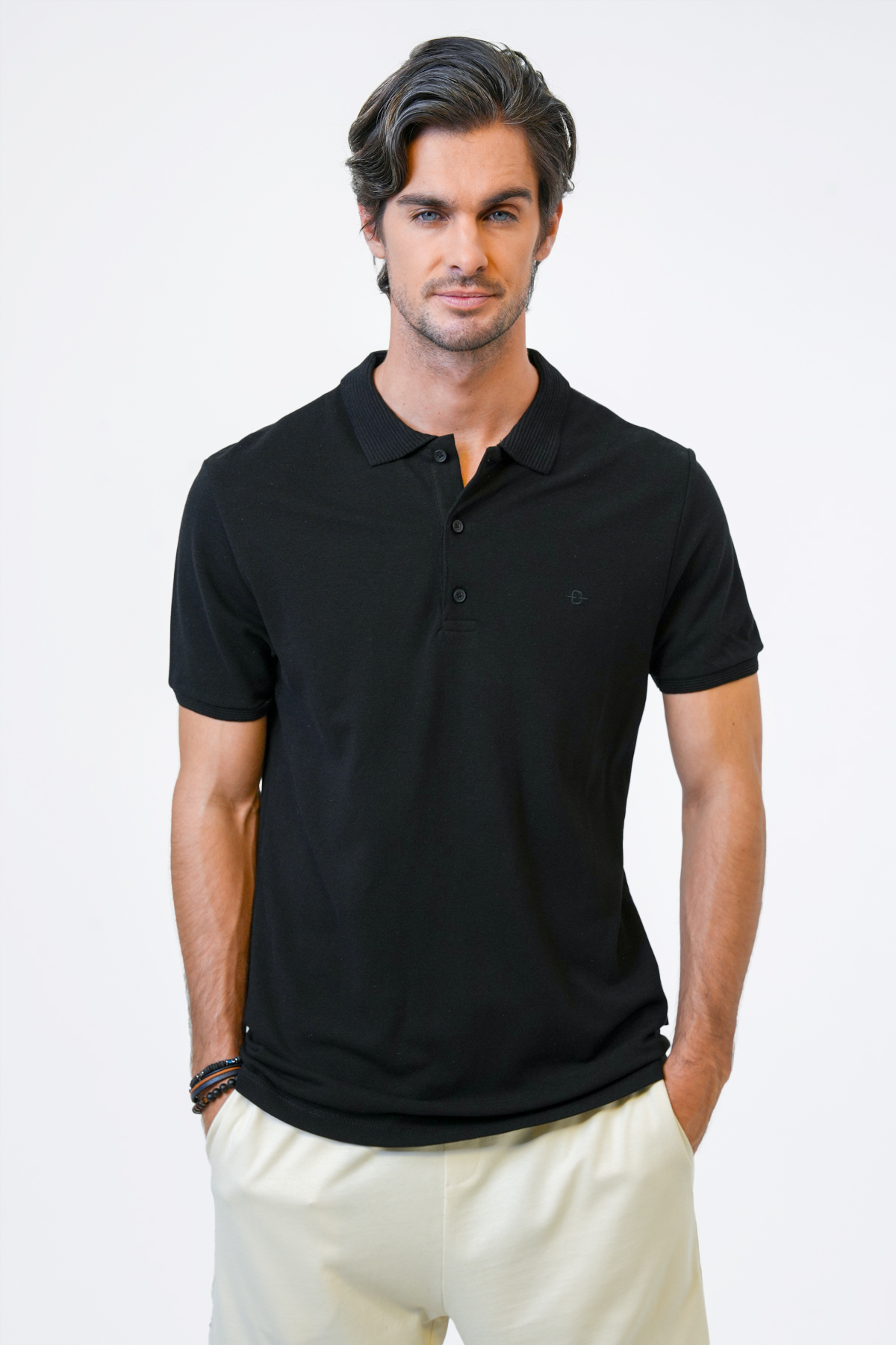 Siyah Slim Fit Pamuklu Polo Yaka Tişört