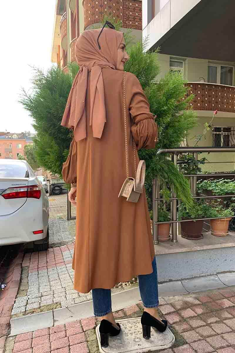 Balon Kol Kolye Detaylı Tesettür Tunik Taba
