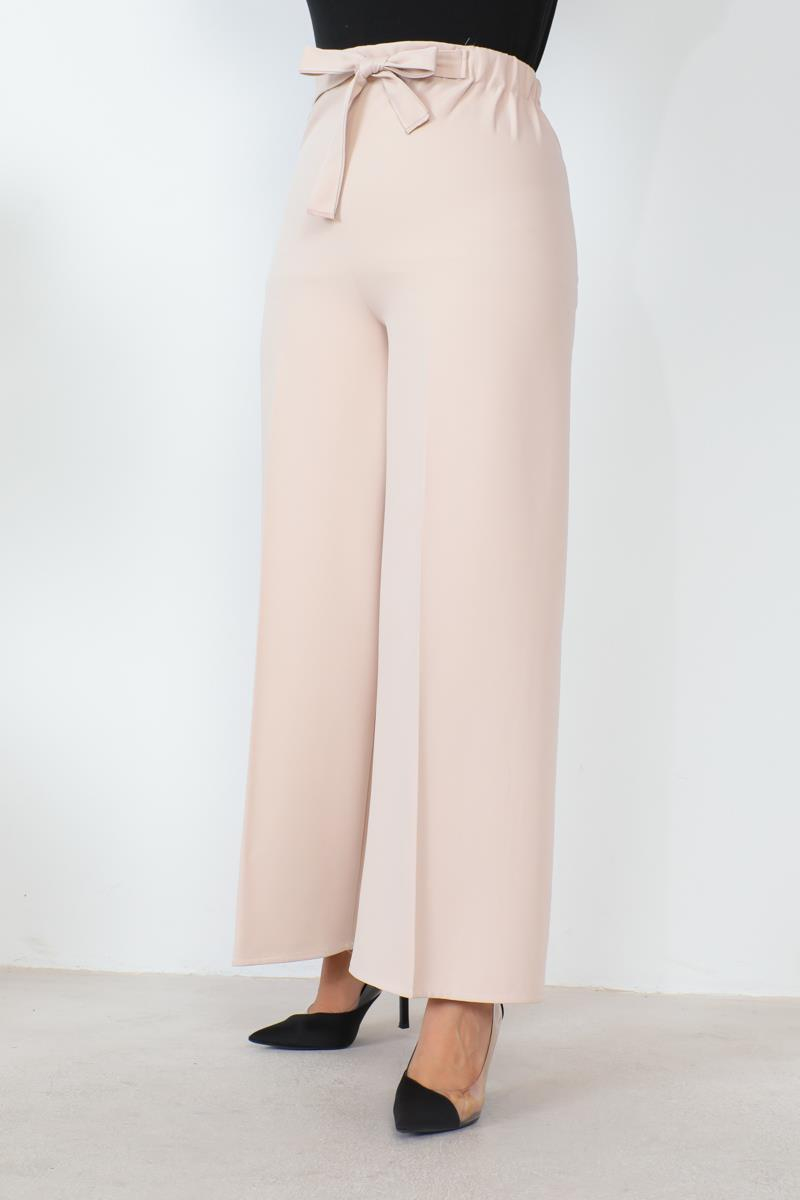 Belden Bağlamalı Bol Paça Pantolon Bej