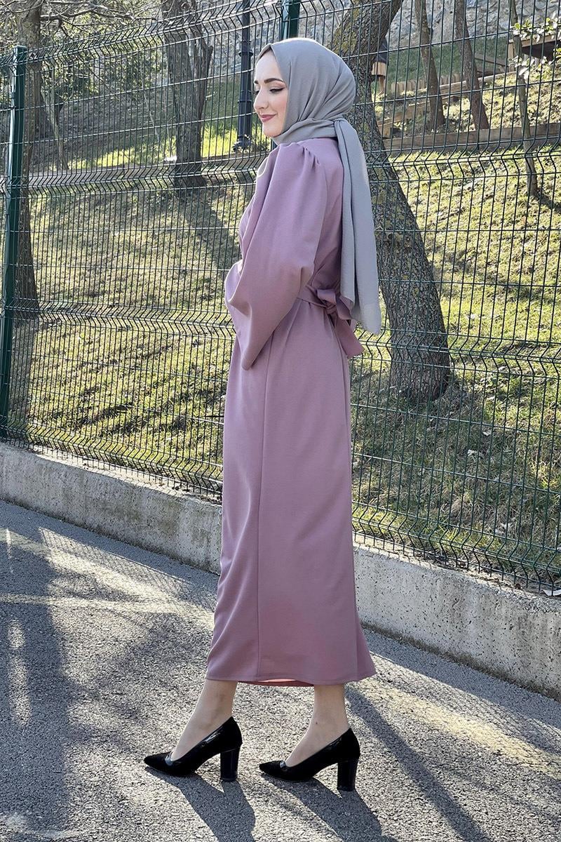 Belden Bağlamalı Elbise Pudra