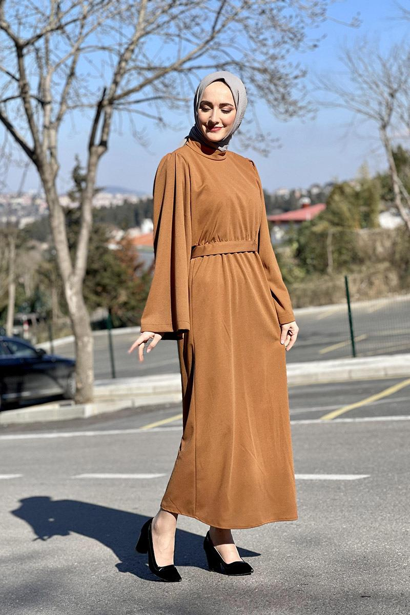 Belden Bağlamalı Elbise Taba