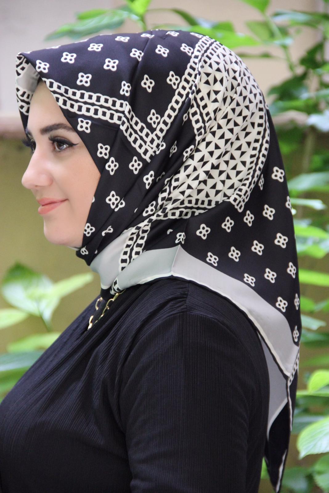 Moda Trend Desenli Eşarp Gri