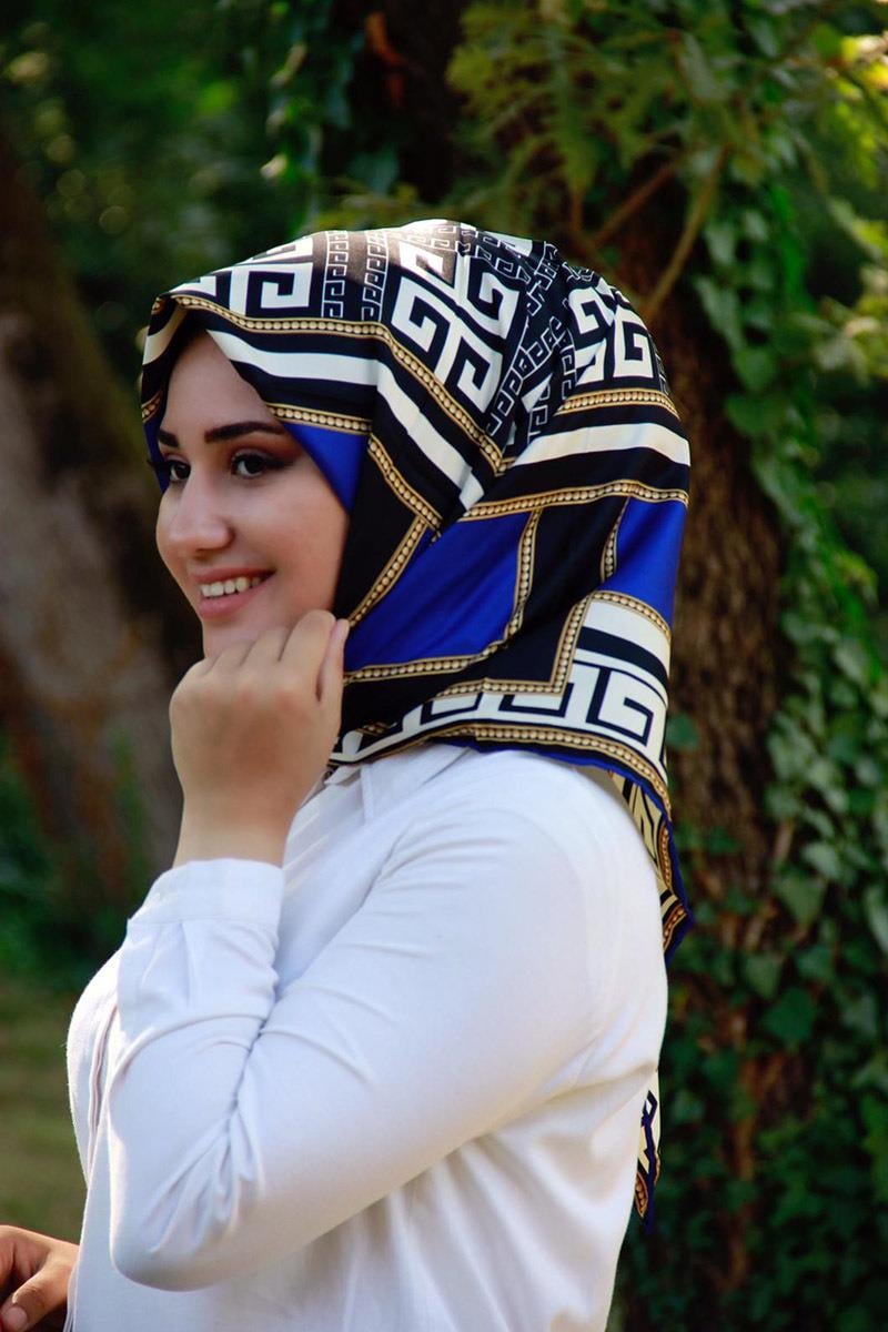 Moda Trend Desenli Eşarp Saks