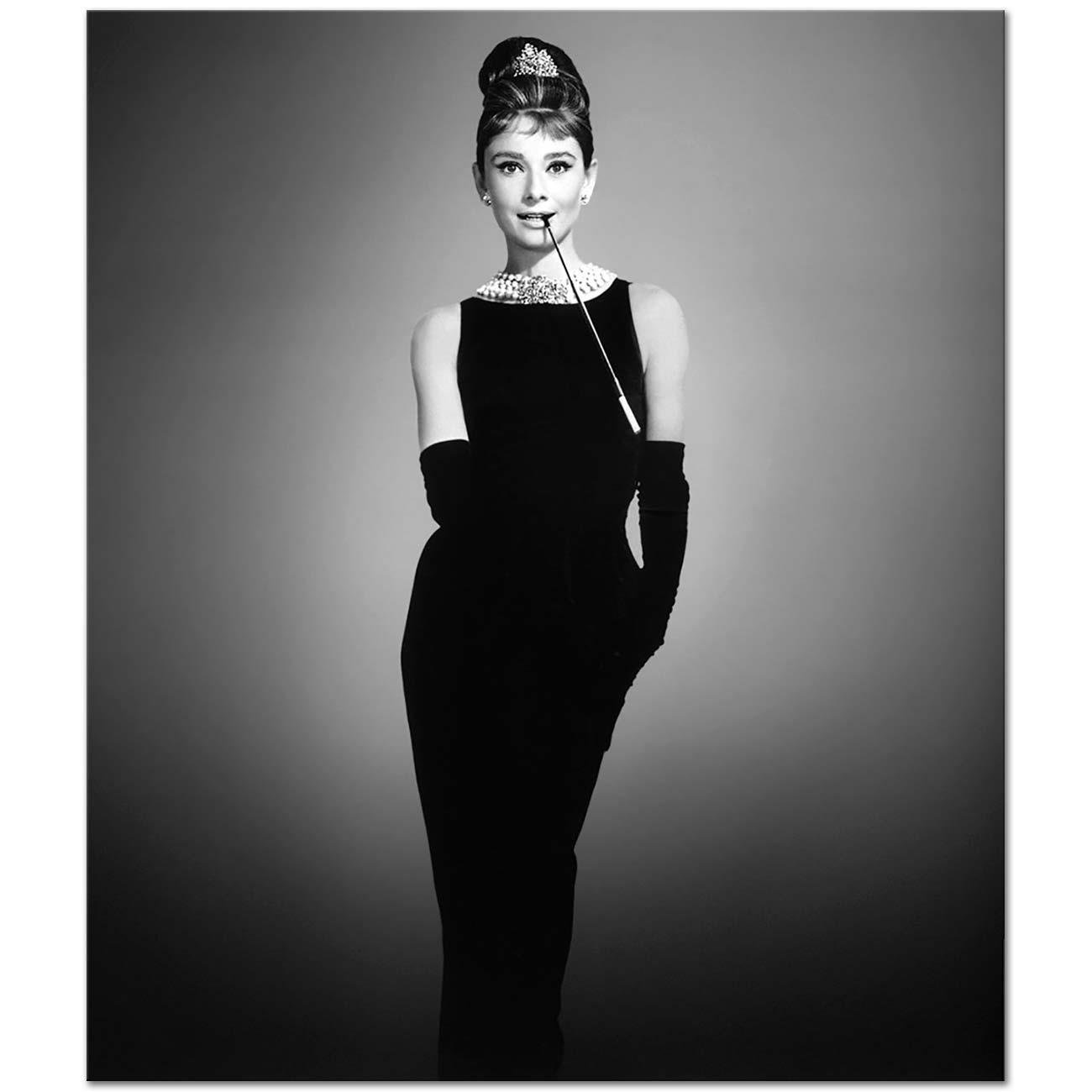 Audrey Hepburn 01 Art Print