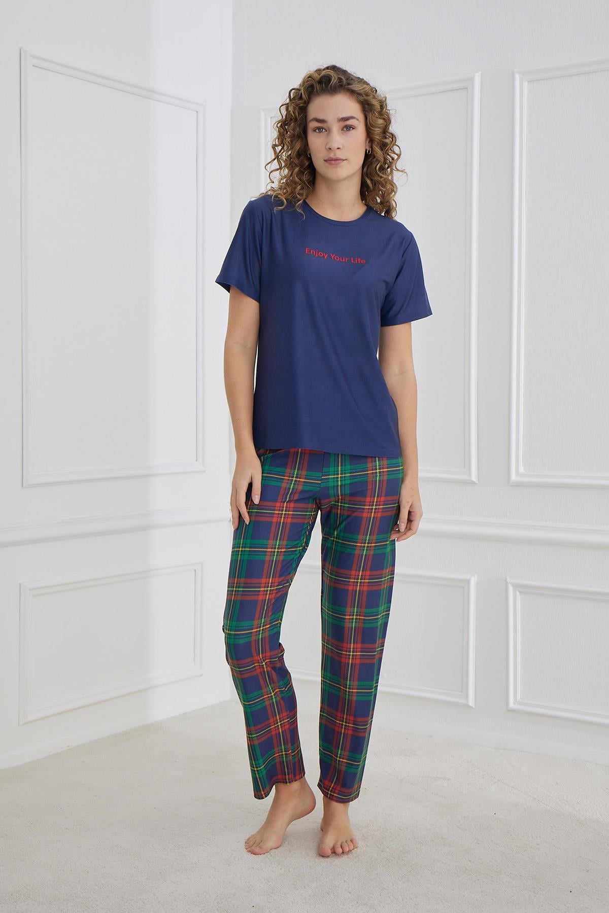 Kadın Bisiklet Yaka Pijama Takım | 30102-1281