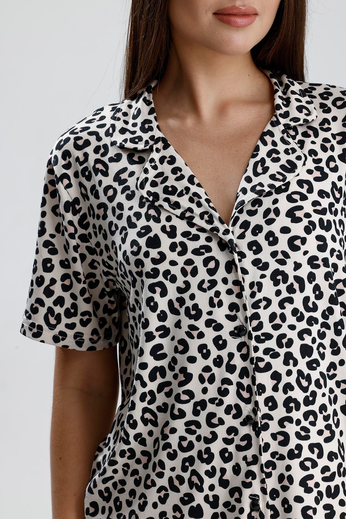 Kadın Leopar Desen Önden Düğmeli Pijama Takım