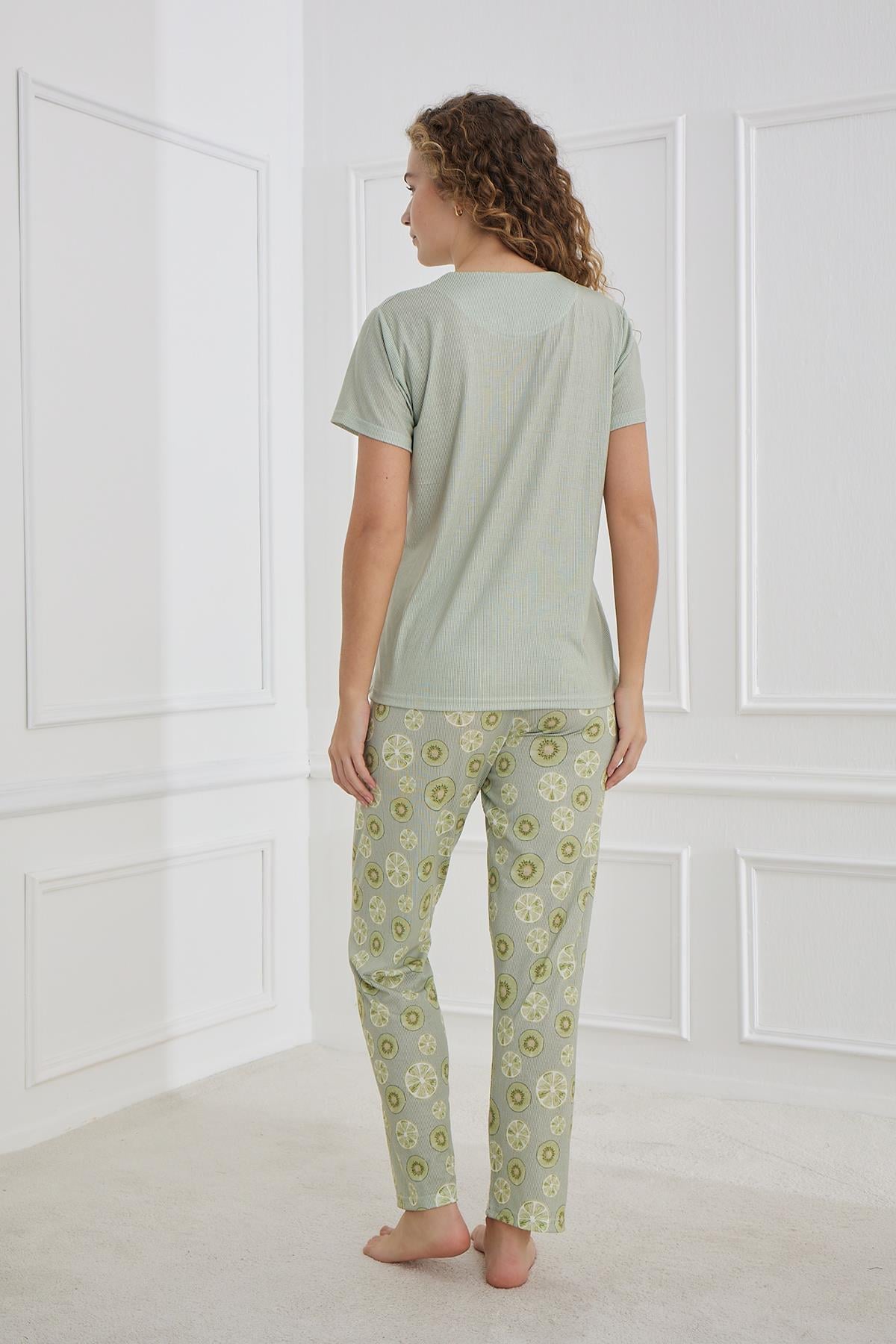Kadın Likralı Süprem Bisiklet Yaka Pijama Takım | 70109-1219