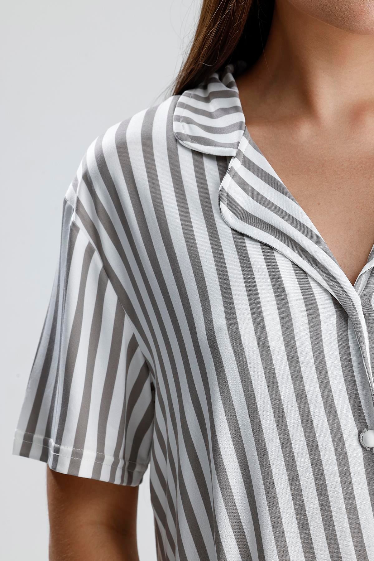 Kadın Önden Düğmeli Pijama Takım | Gri Çizgili
