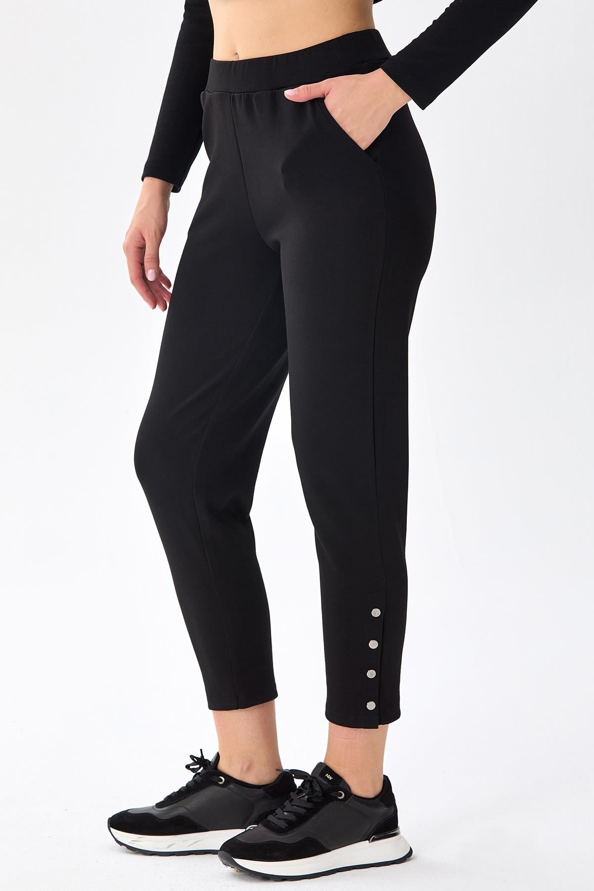 Beli Lastikli Paçası Çıtçıtlı Pantolon 256-2109