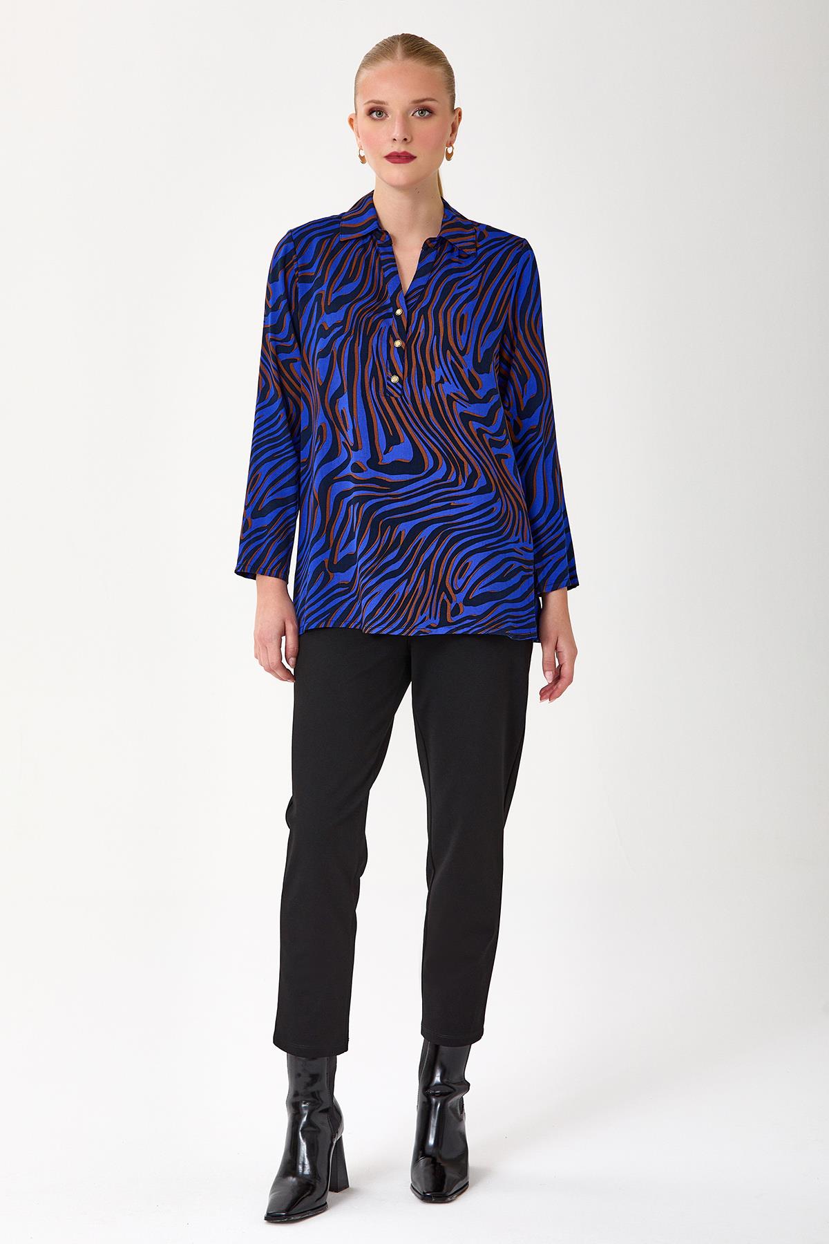 Önü Düğmeli Uzun Kol Desenli Bluz 245-3006