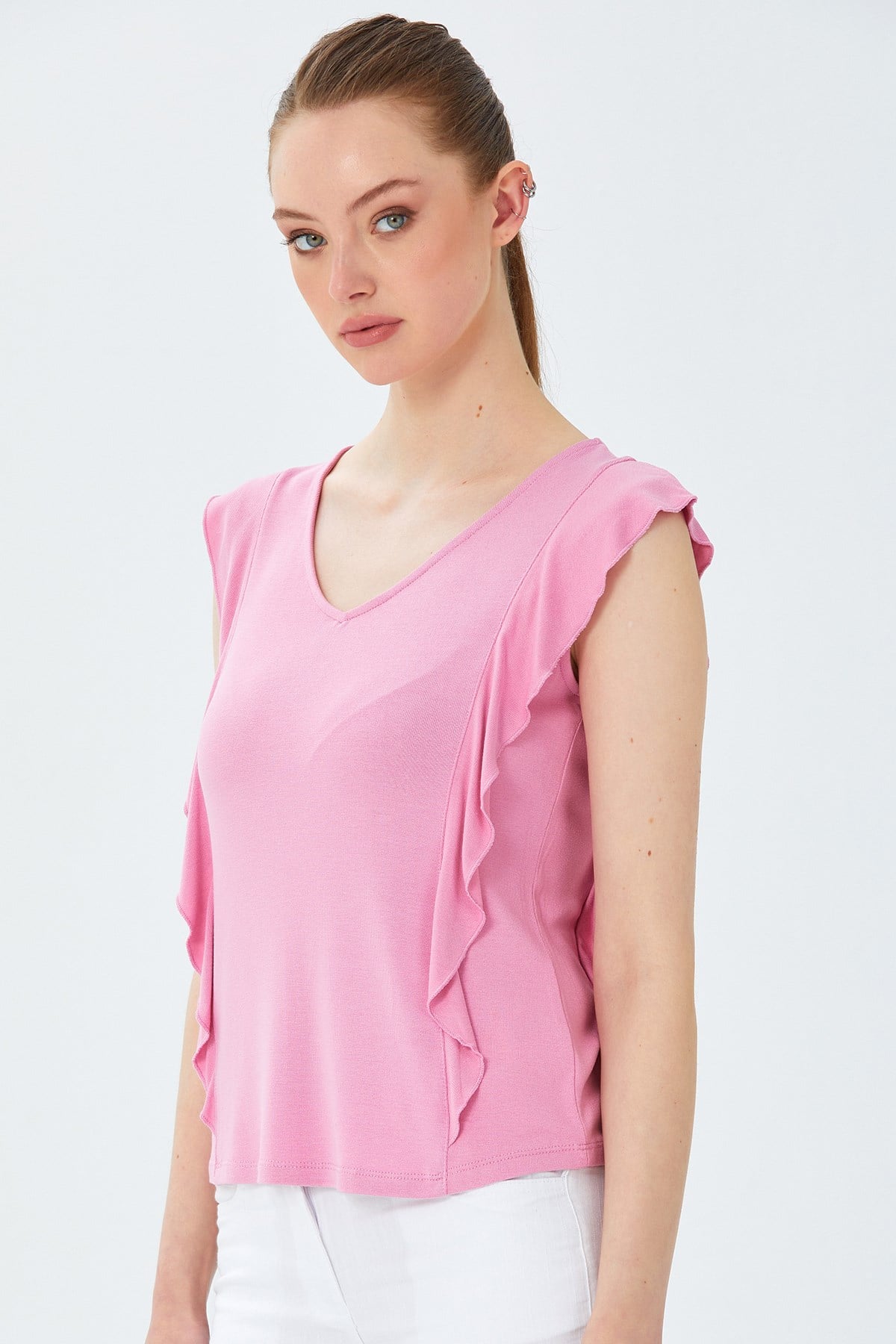 V Yaka Fırfır Detaylı Bluz 026-1013