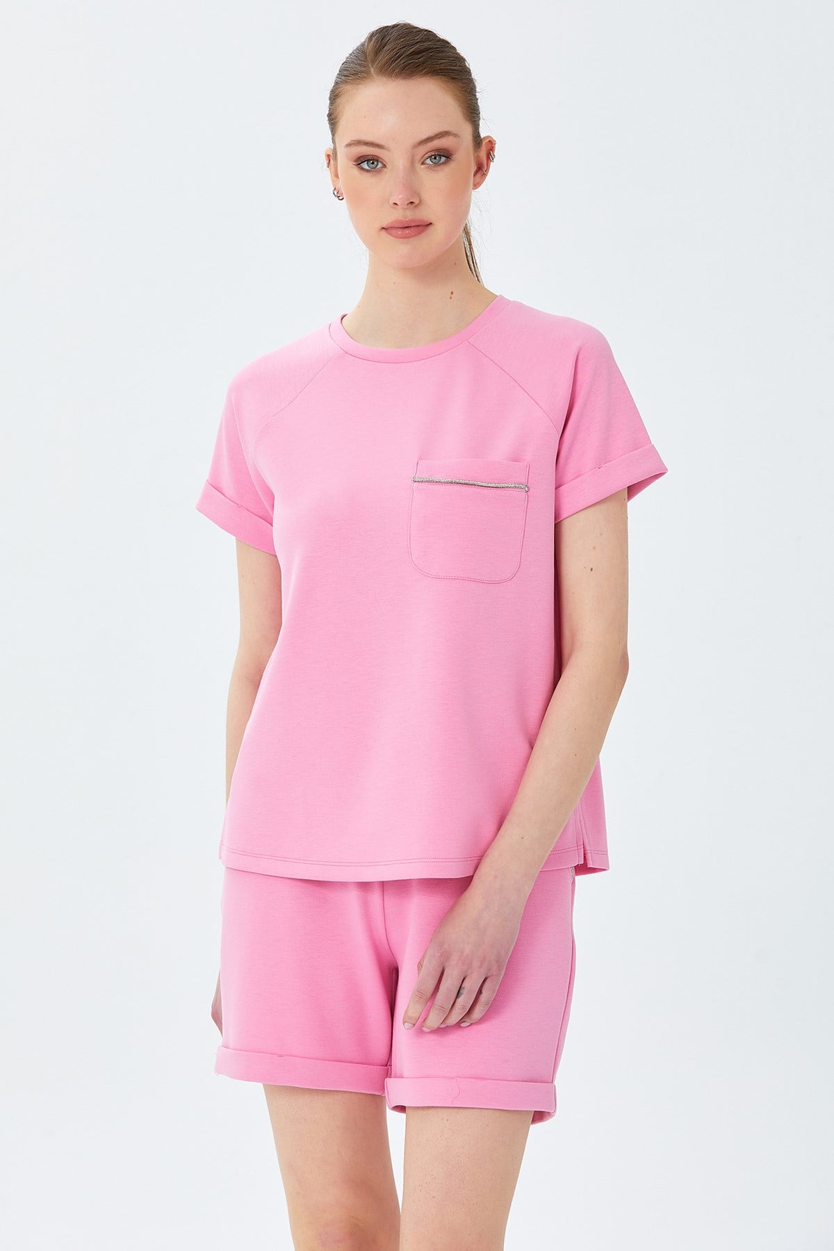 Yuvarlak Yaka Cep Detaylı Duble Kol S-Shirt 026-2116