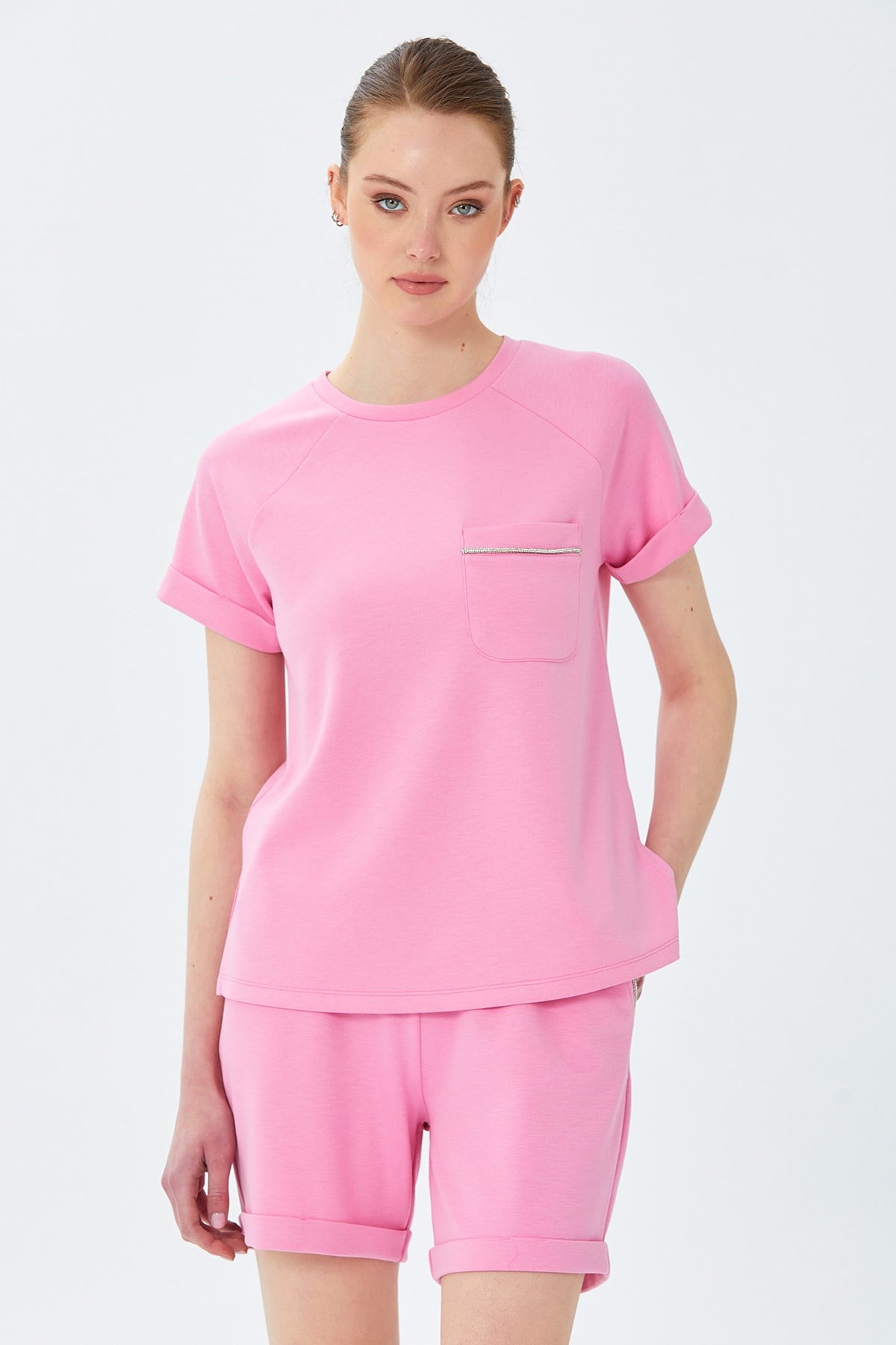 Yuvarlak Yaka Cep Detaylı Duble Kol S-Shirt 026-2116
