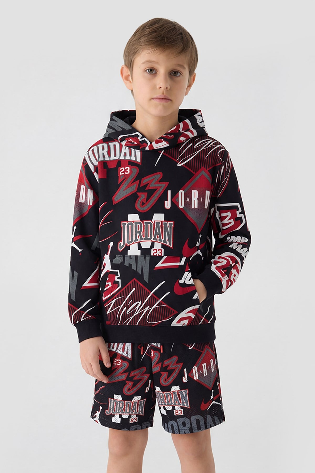 Air Jordan Erkek Çocuk Siyah SweatshirtAir Jordan Erkek Çocuk Siyah Sweatshirt