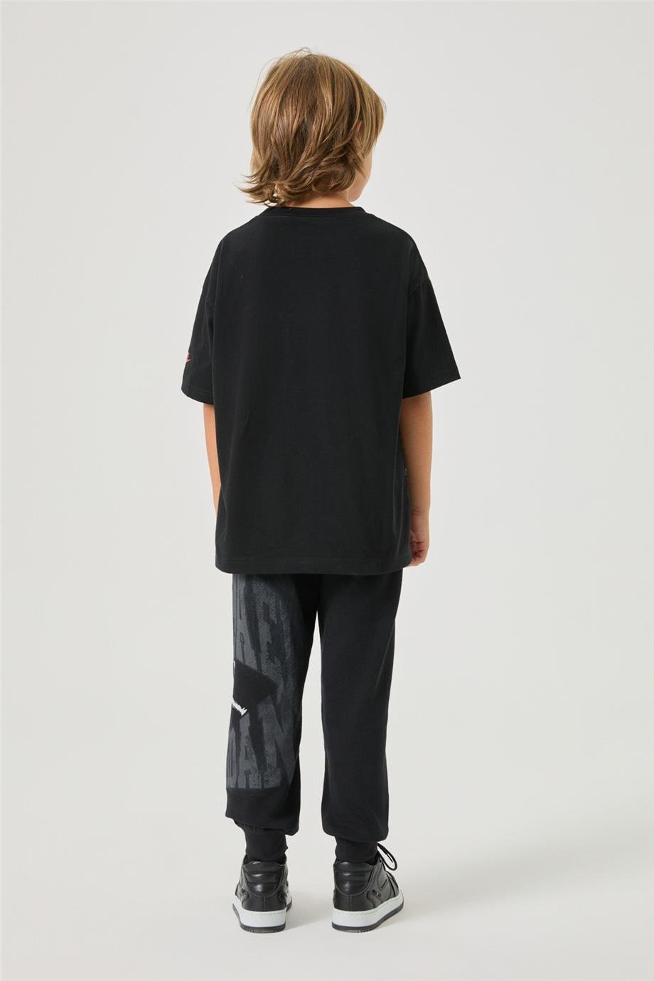 Air Jordan Erkek Çocuk Siyah TshirtAir Jordan Erkek Çocuk Siyah Tshirt