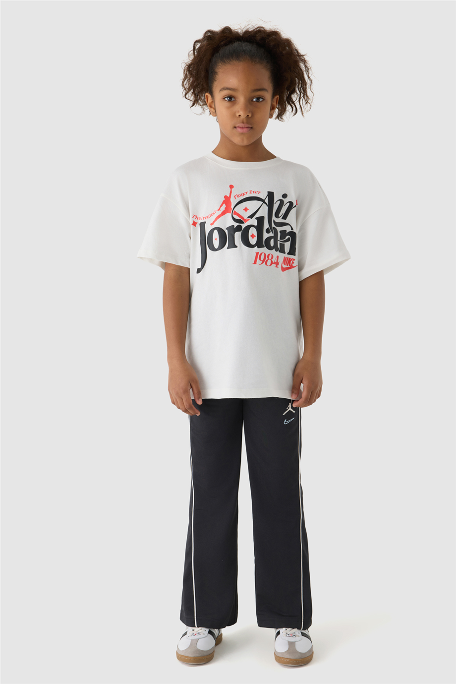 Air Jordan Kız Çocuk Kırık Beyaz TişörtAir Jordan Kız Çocuk Kırık Beyaz Tişört