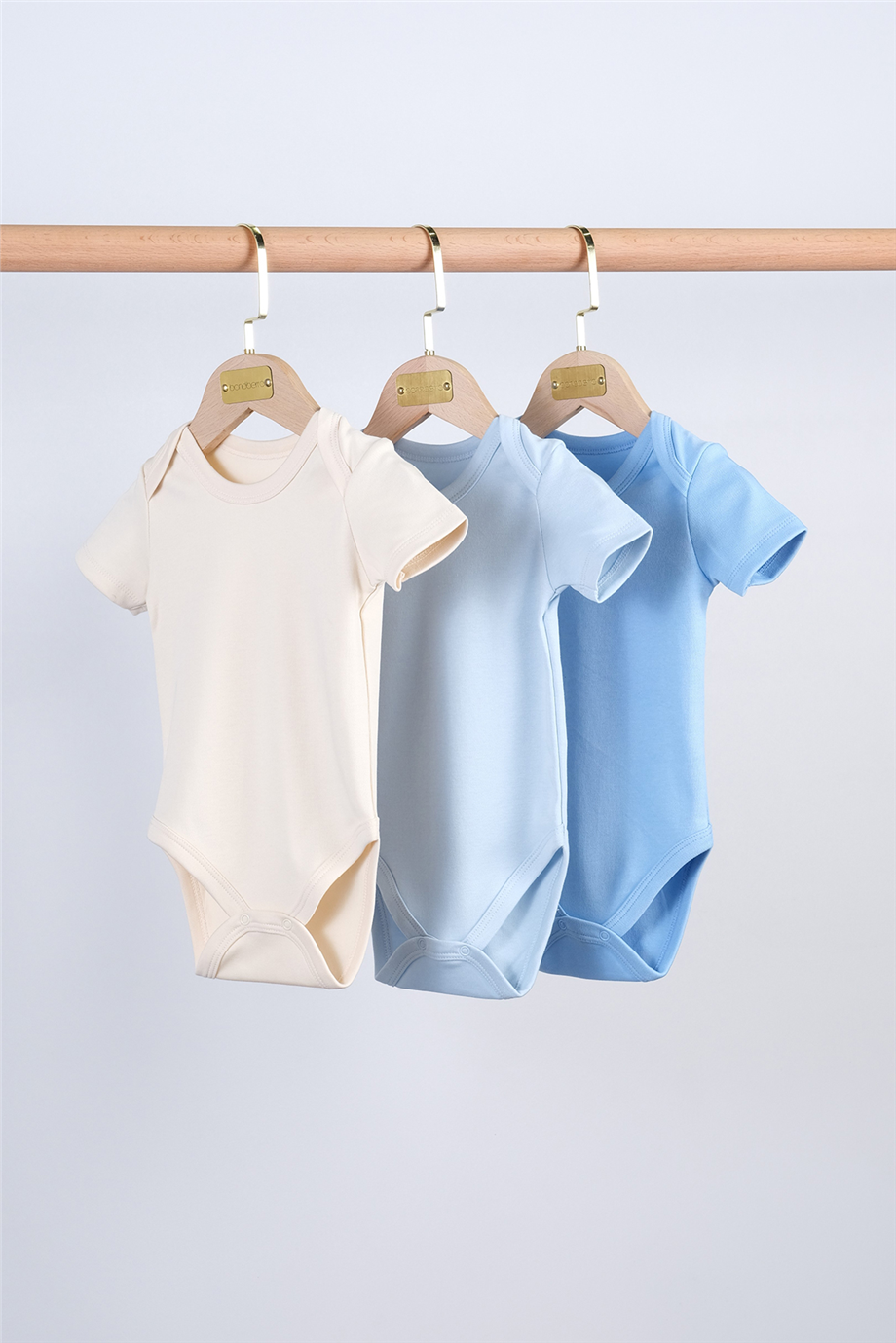 Bondberro Erkek Bebek 3'lü Set  Bebek  Zarf Yaka Zıbın & BodyBondberro Erkek Bebek 3'lü Set  Bebek  Zarf Yaka Zıbın & Body