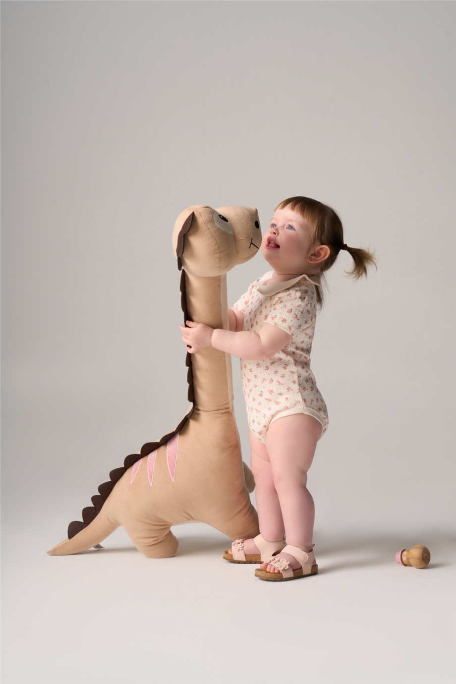 Bondberro Kız Bebek Bebe Yaka Çiçek Baskılı Bebek ve Çocuk Zıbın %100 PamukluBondberro Kız Bebek Bebe Yaka Çiçek Baskılı Bebek ve Çocuk Zıbın %100 Pamuklu