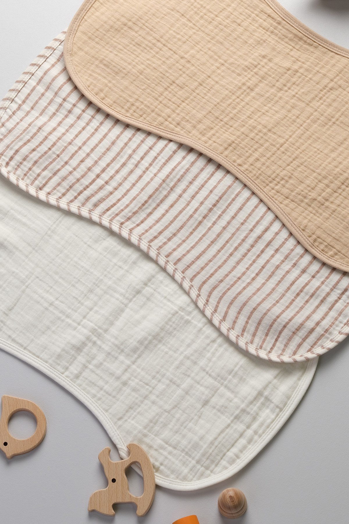 Bondberro Unisex Mother & Baby 4-Layer Muslin Burp ClothBondberro Unisex Mother & Baby 4-Layer Muslin Burp Cloth