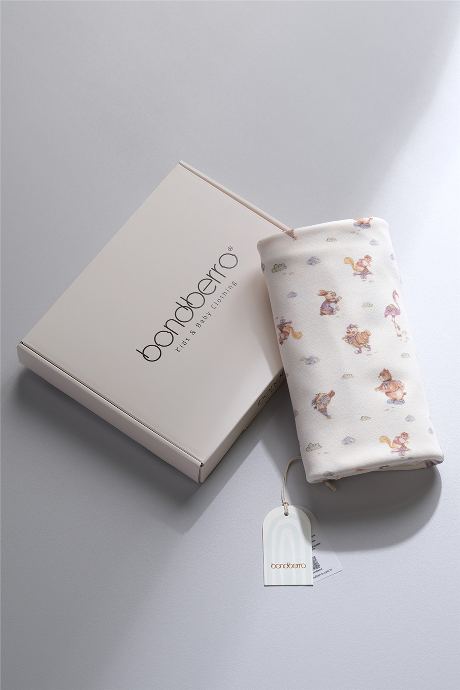 Bondberro Unisex Soft Serisi İnterlok Örtü & Battaniye %100 Pamuk Oeko-teks Sertifikalı 100 X 85 CmBondberro Unisex Soft Serisi İnterlok Örtü & Battaniye %100 Pamuk Oeko-teks Sertifikalı 100 X 85 Cm