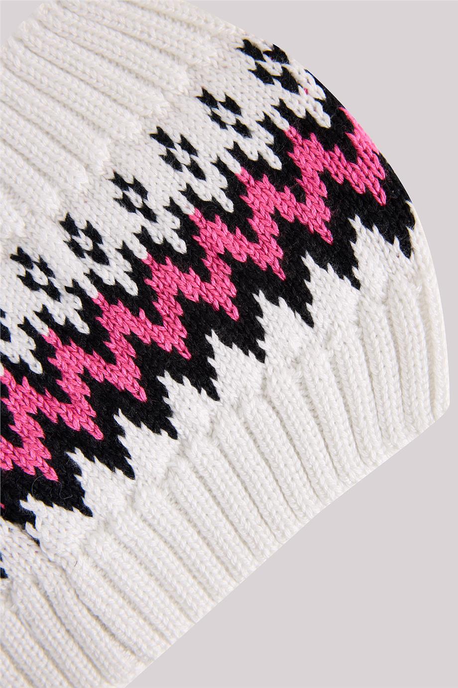 GB Baby Baby Girl Patterned ScarfGB Baby Baby Girl Patterned Scarf