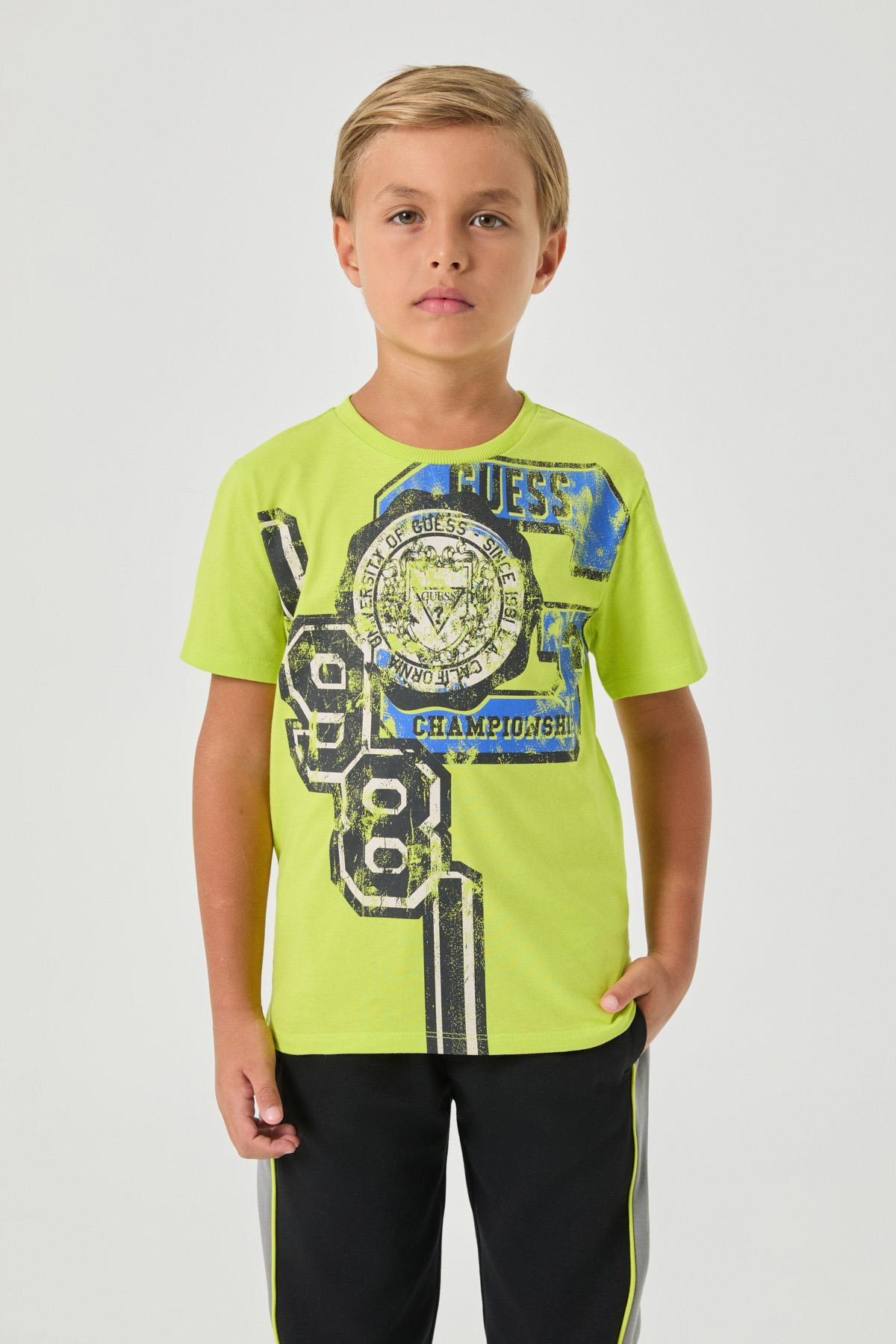 Guess Erkek Çocuk Baskılı TshirtGuess Erkek Çocuk Baskılı Tshirt