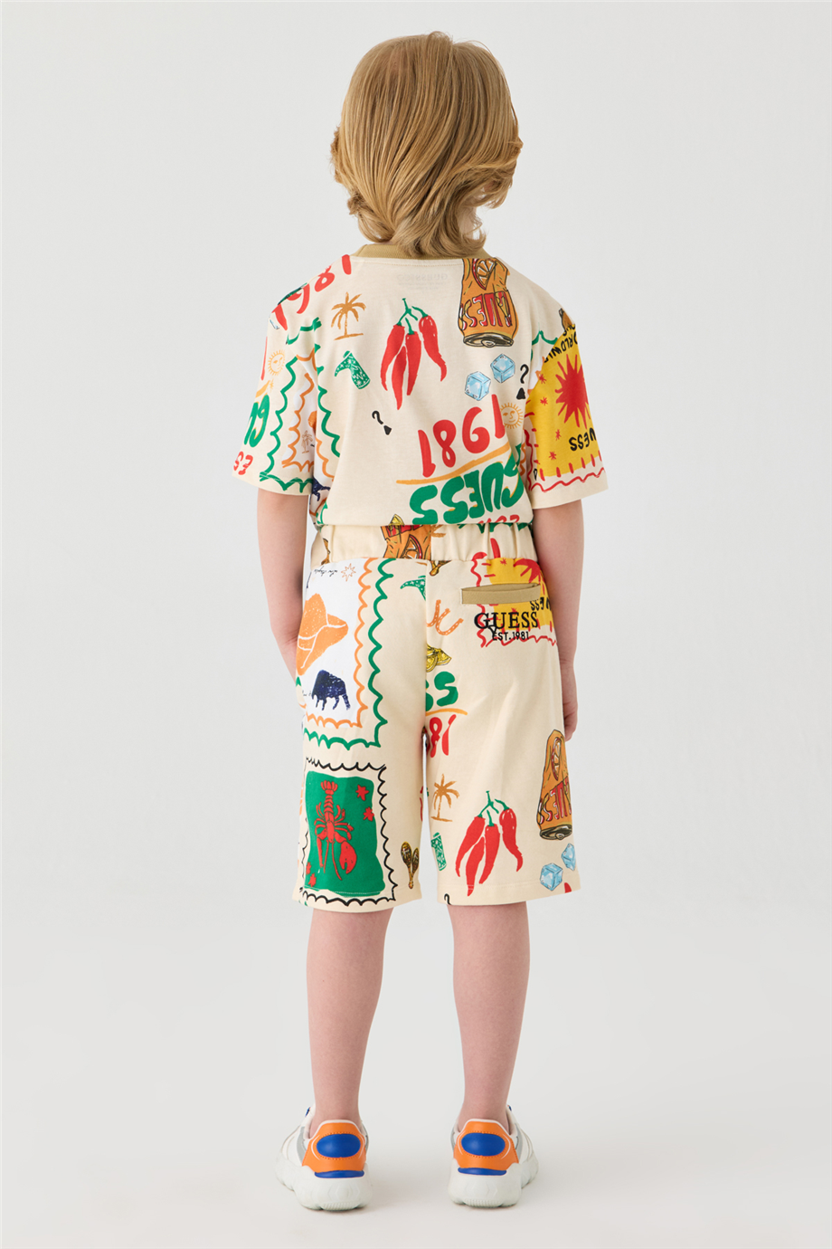 Guess Erkek Çocuk Desenli ŞortGuess Erkek Çocuk Desenli Şort